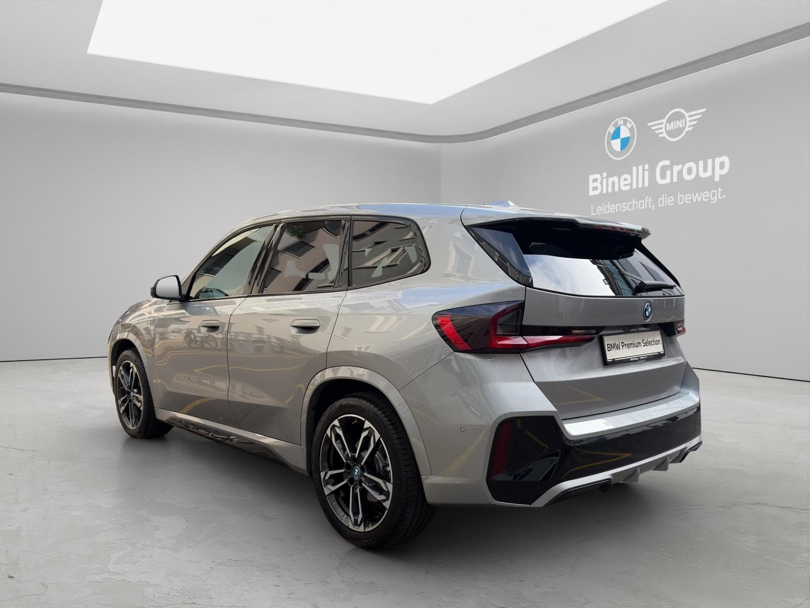 BMW iX1 30 xDrive M SportPaket - Vorschau 4