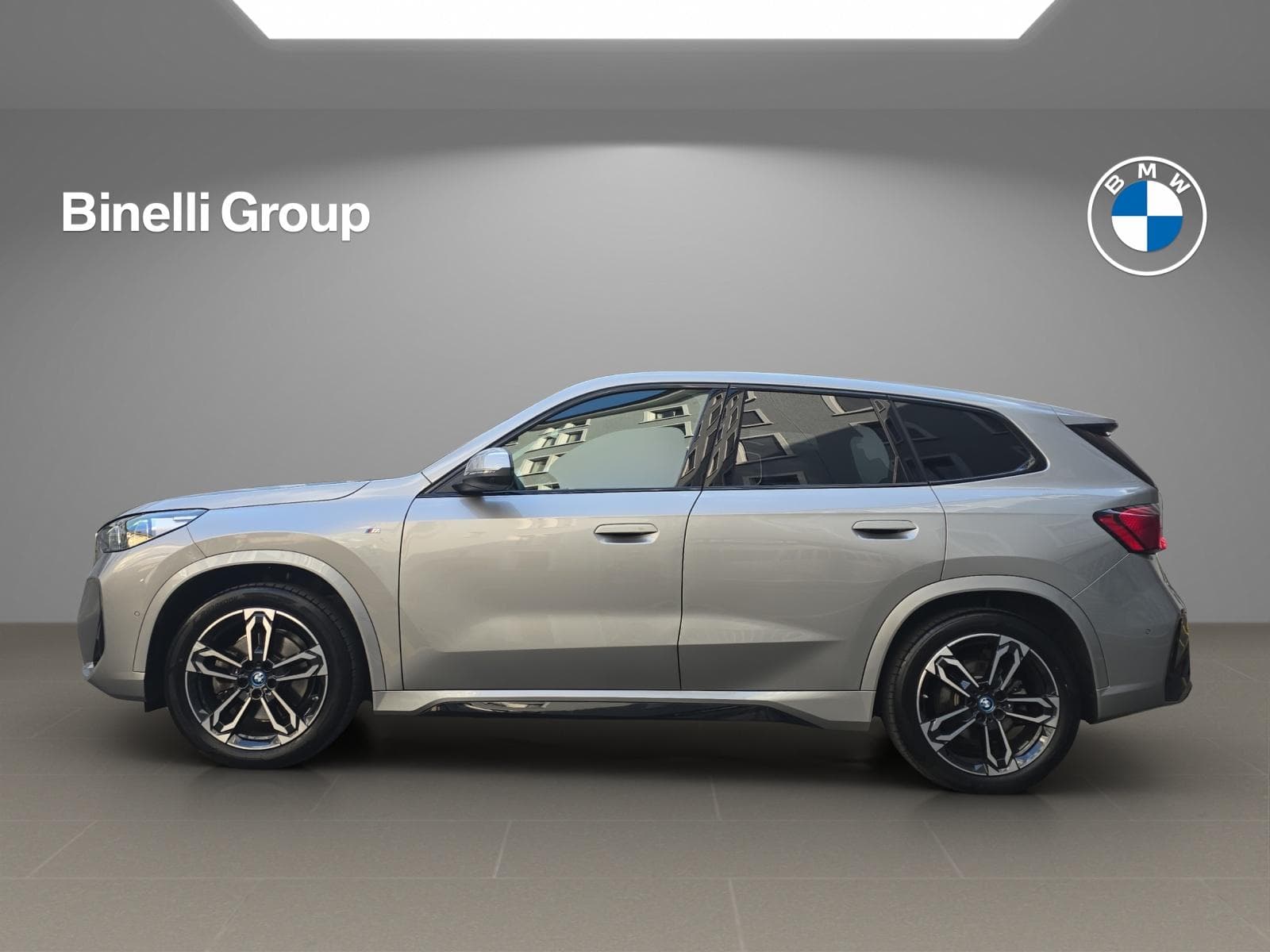BMW iX1 30 xDrive M Sport Paket - Vorschau 4