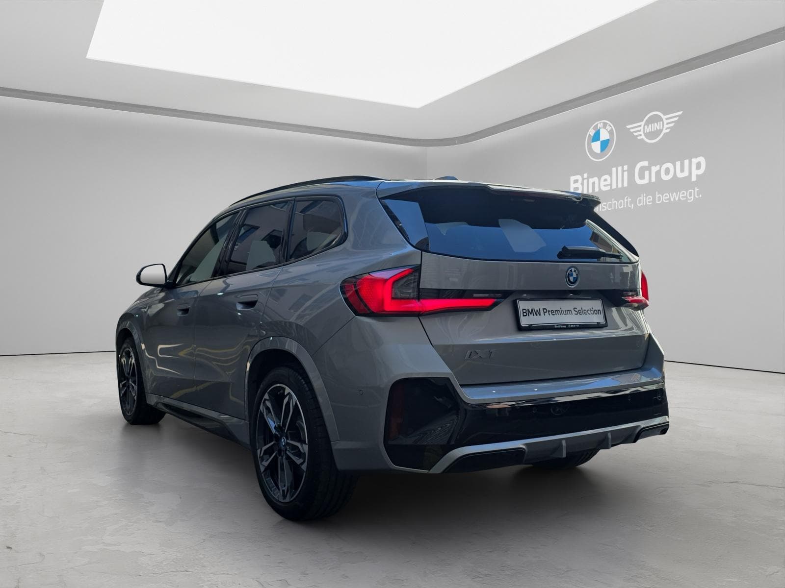 BMW iX1 30 xDrive M Sport Paket - Vorschau 4