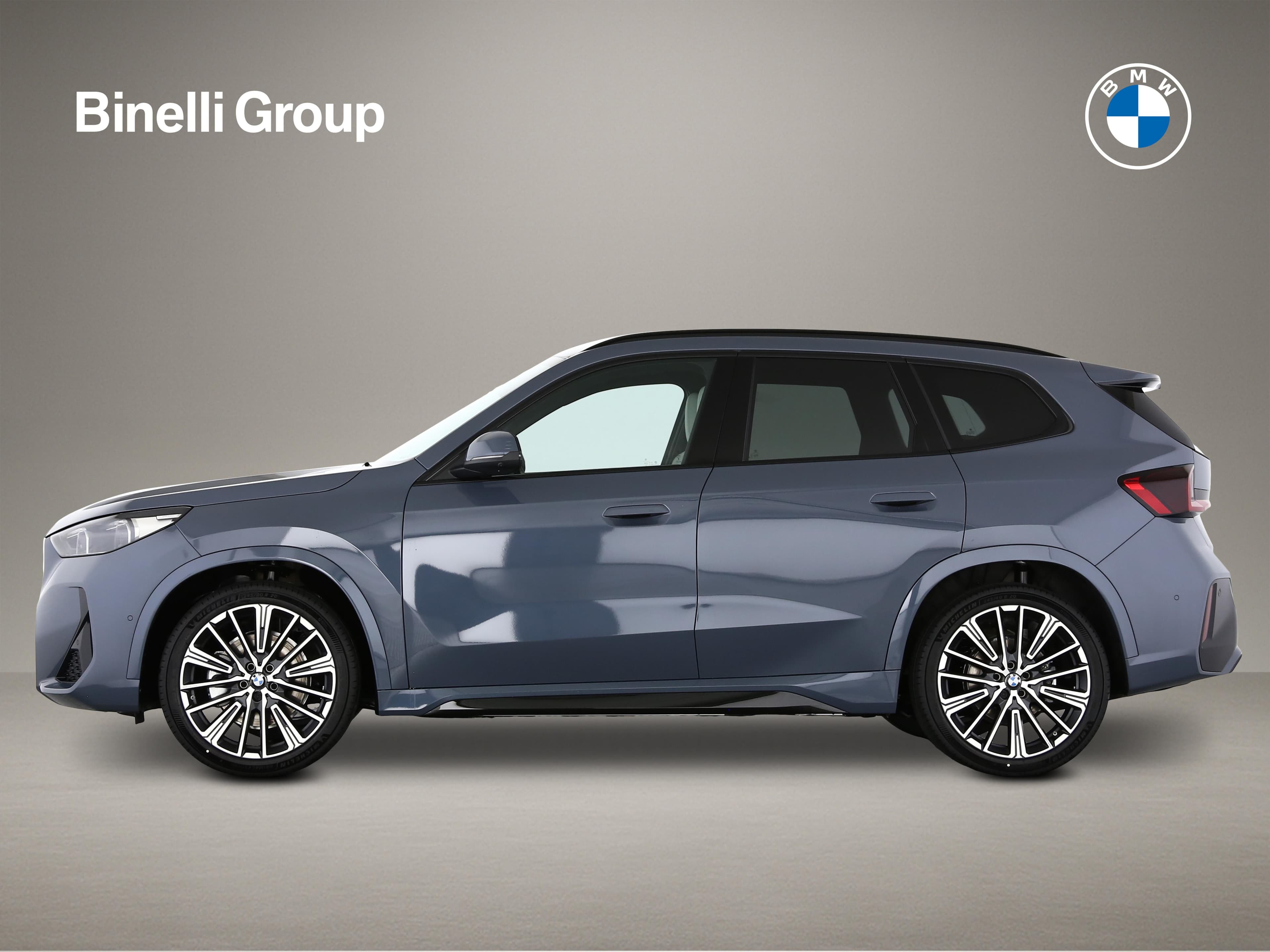 BMW iX1 30 xDrive - Vorschau 2
