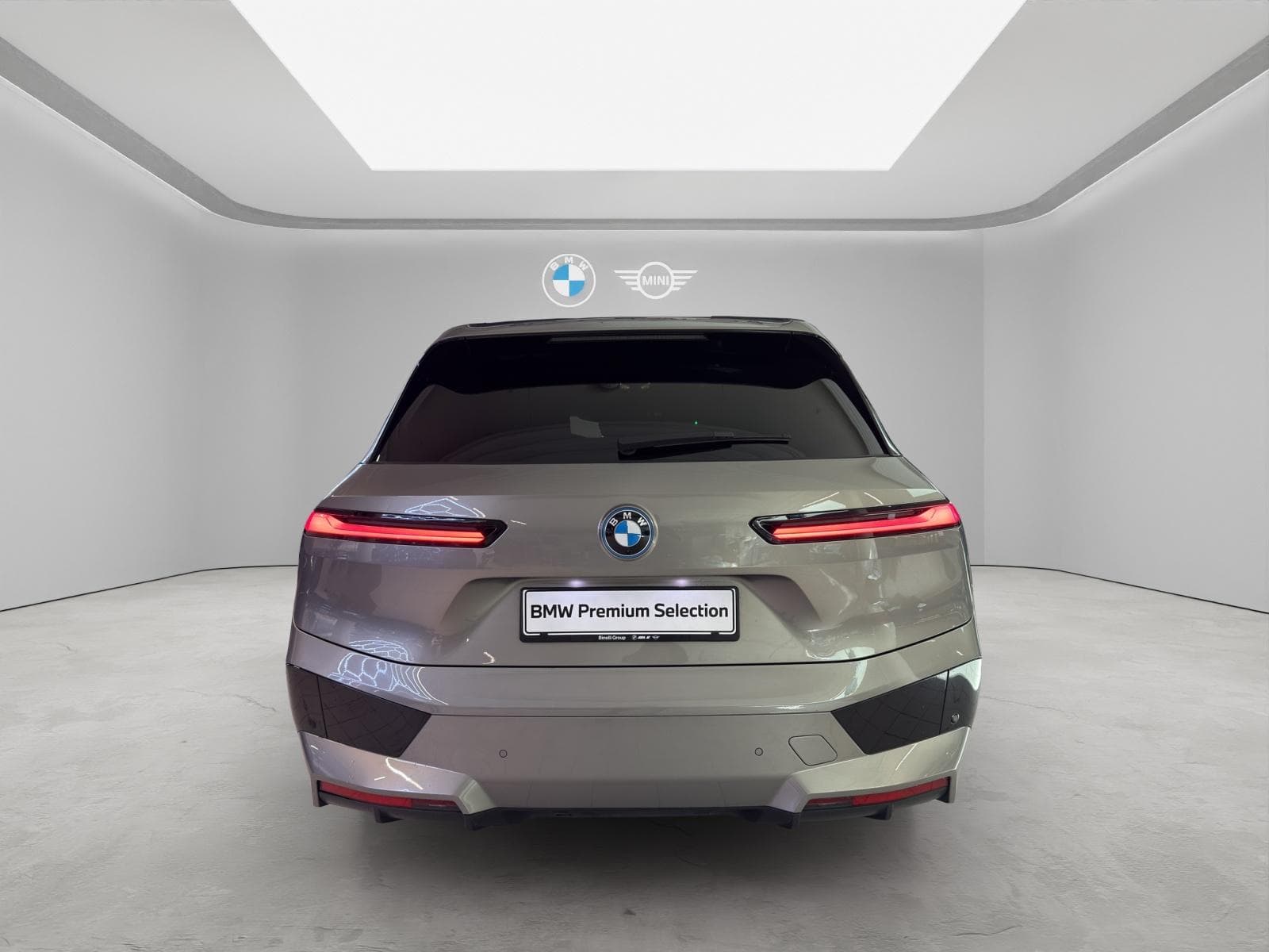 BMW iX xDrive50 SportPaket - Vorschau 5