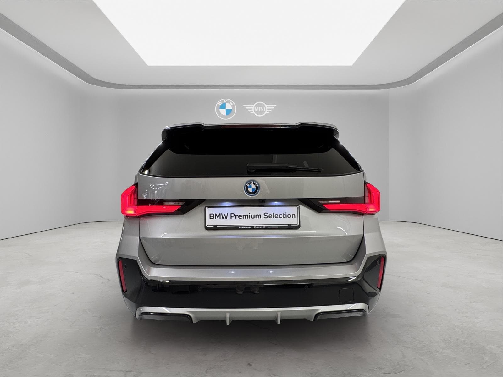 BMW iX1 30 xDrive - Vorschau 4