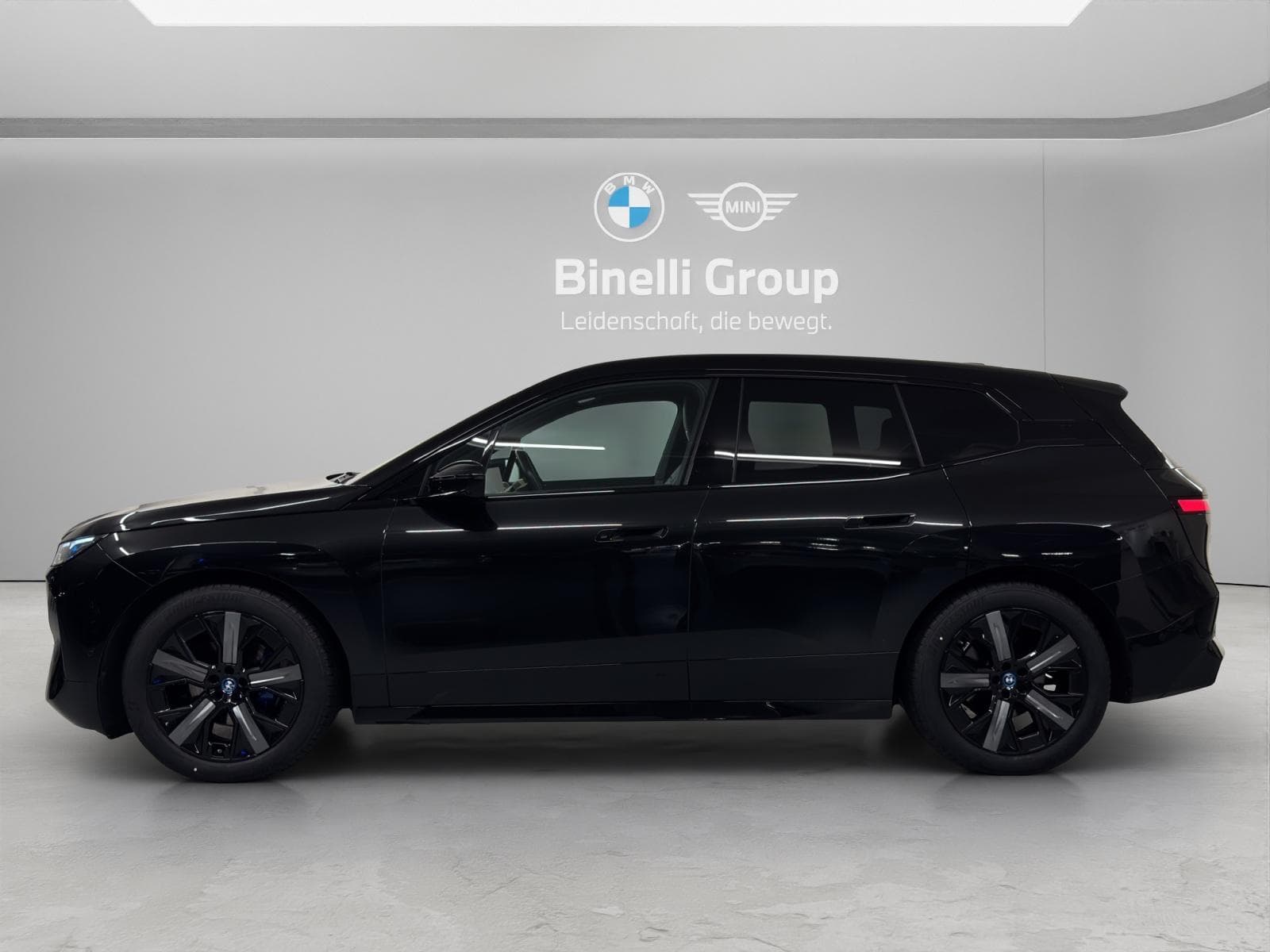 BMW iX xDrive50 - Vorschau 2