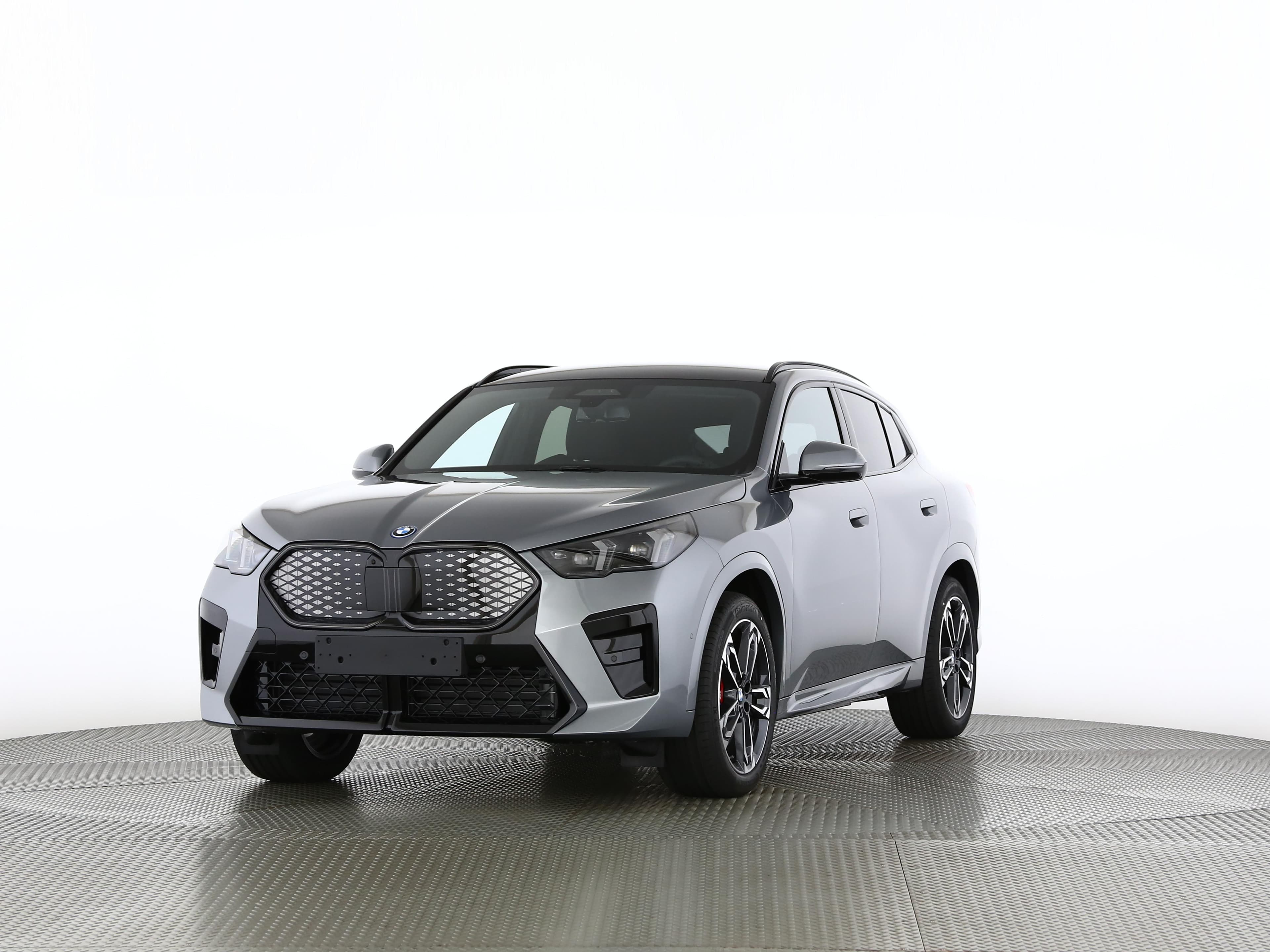 BMW iX2 20 eDrive