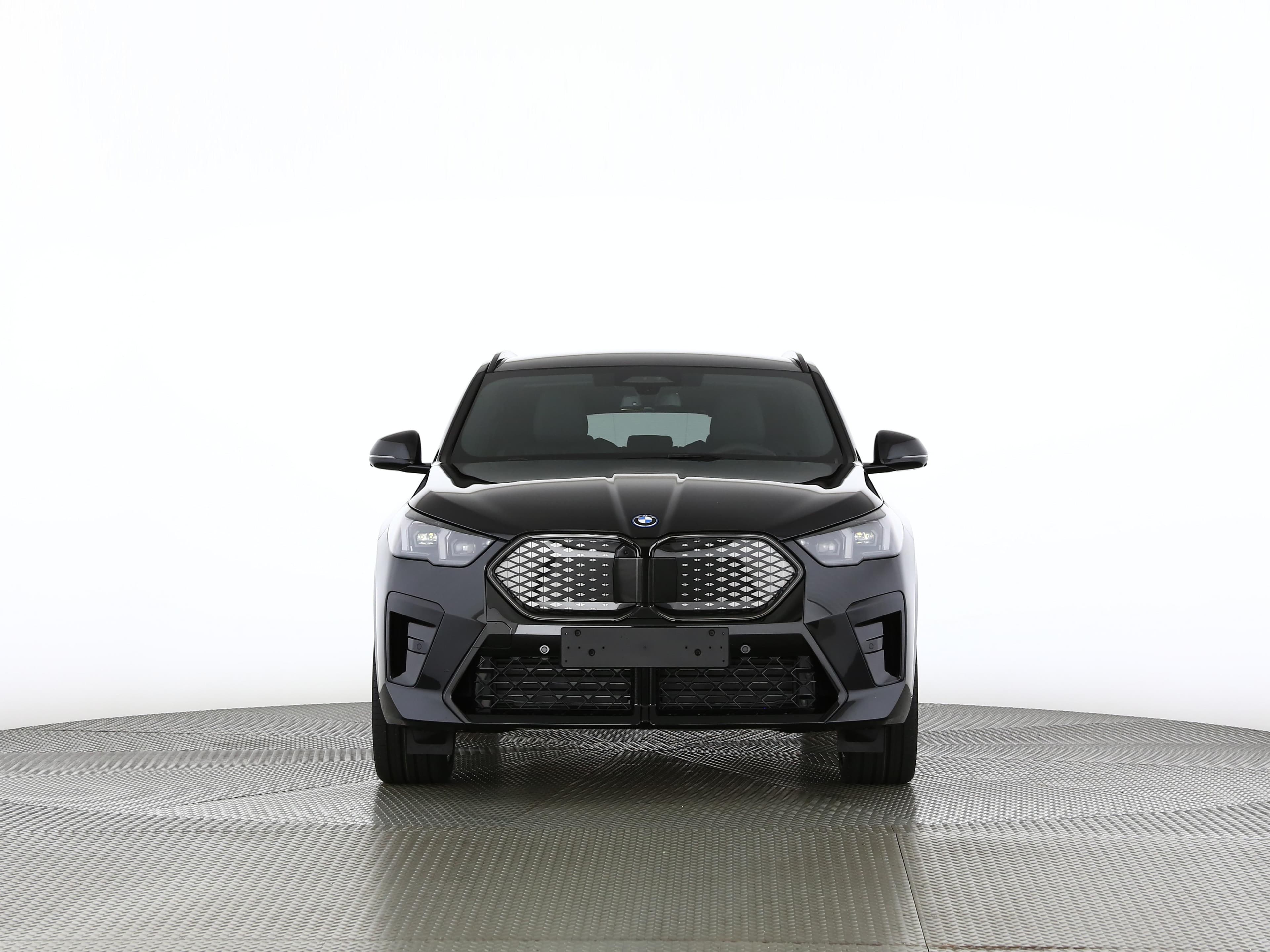 BMW iX2 30 xDrive - Vorschau 5