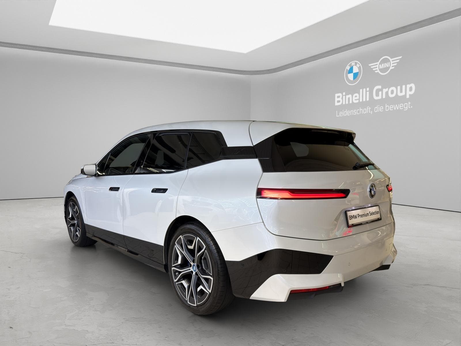 BMW iX xDrive40 - Vorschau 5