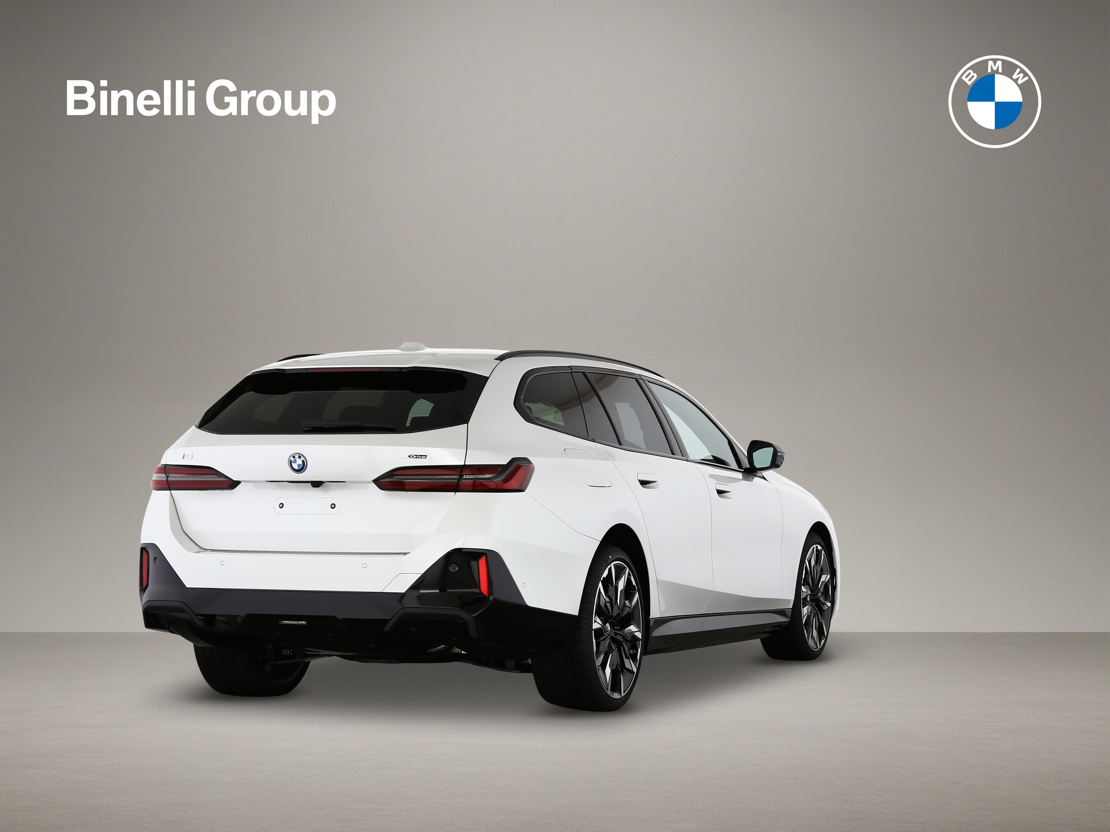 BMW i5 xDrive40 Touring - Vorschau 2