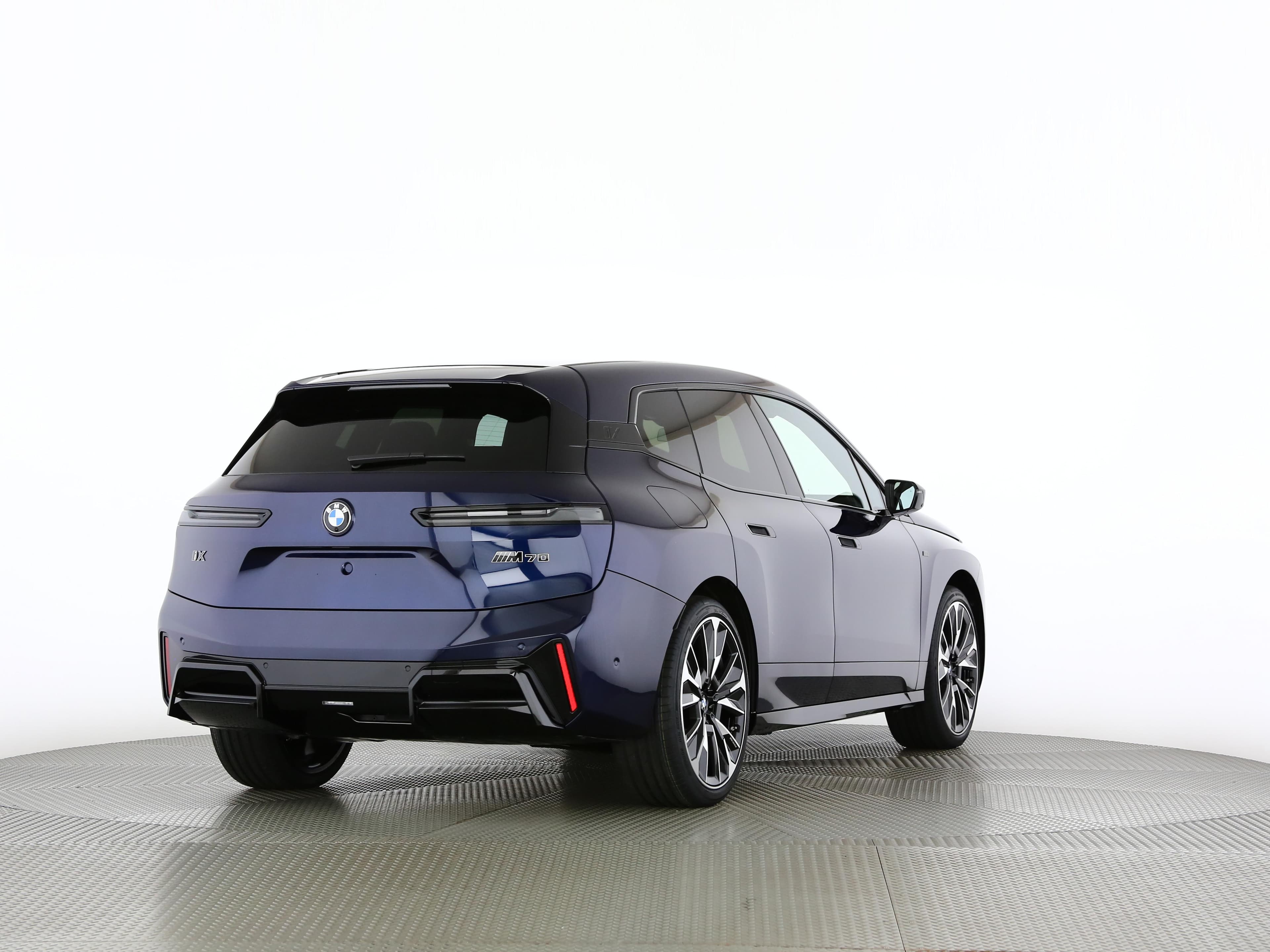 BMW iX M70 - Vorschau 2