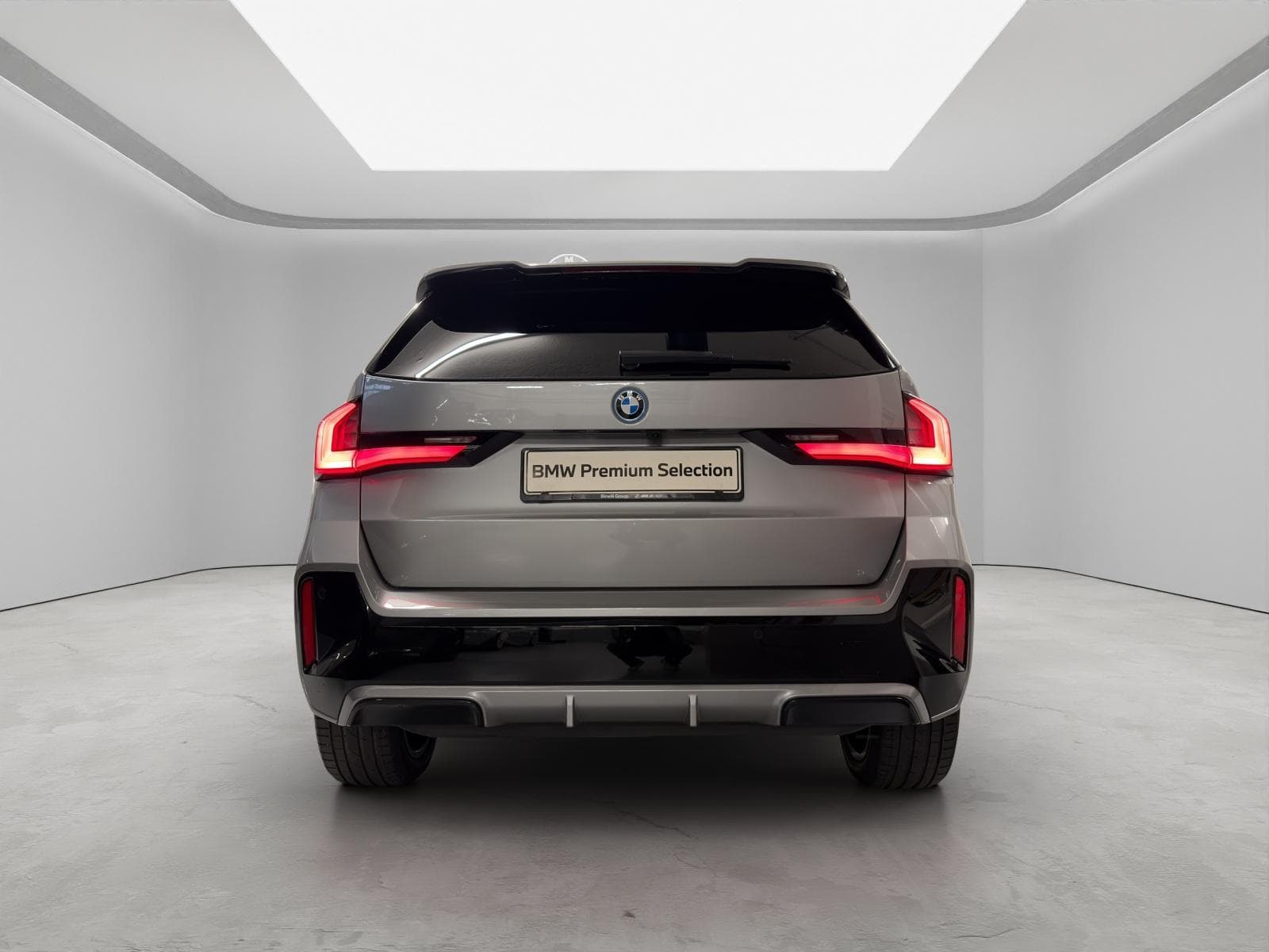 BMW iX1 30 xDrive M SportPaket - Vorschau 5