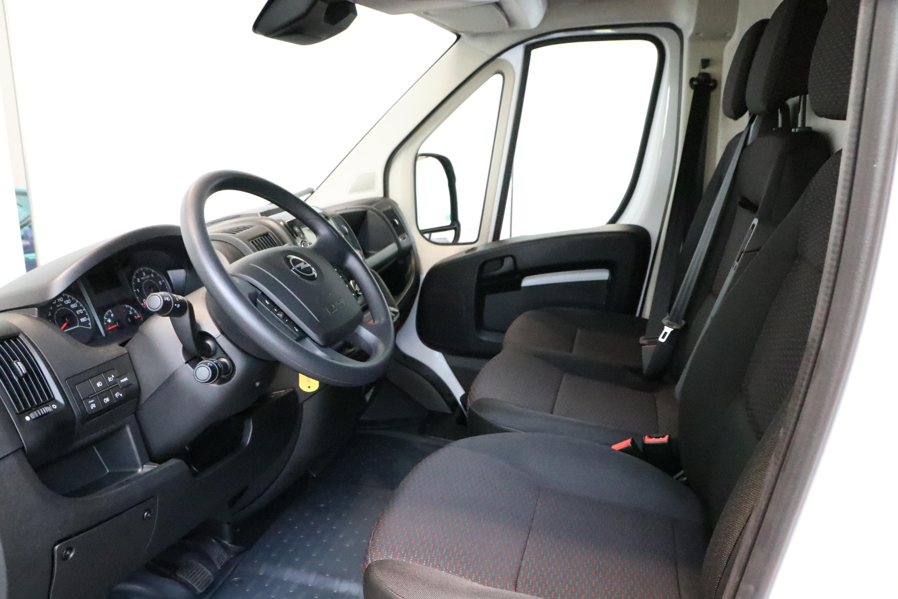 Opel Movano Kaw. 3.5 t  L3 H2 75kWh Enjoy Heavy - Vorschau 3