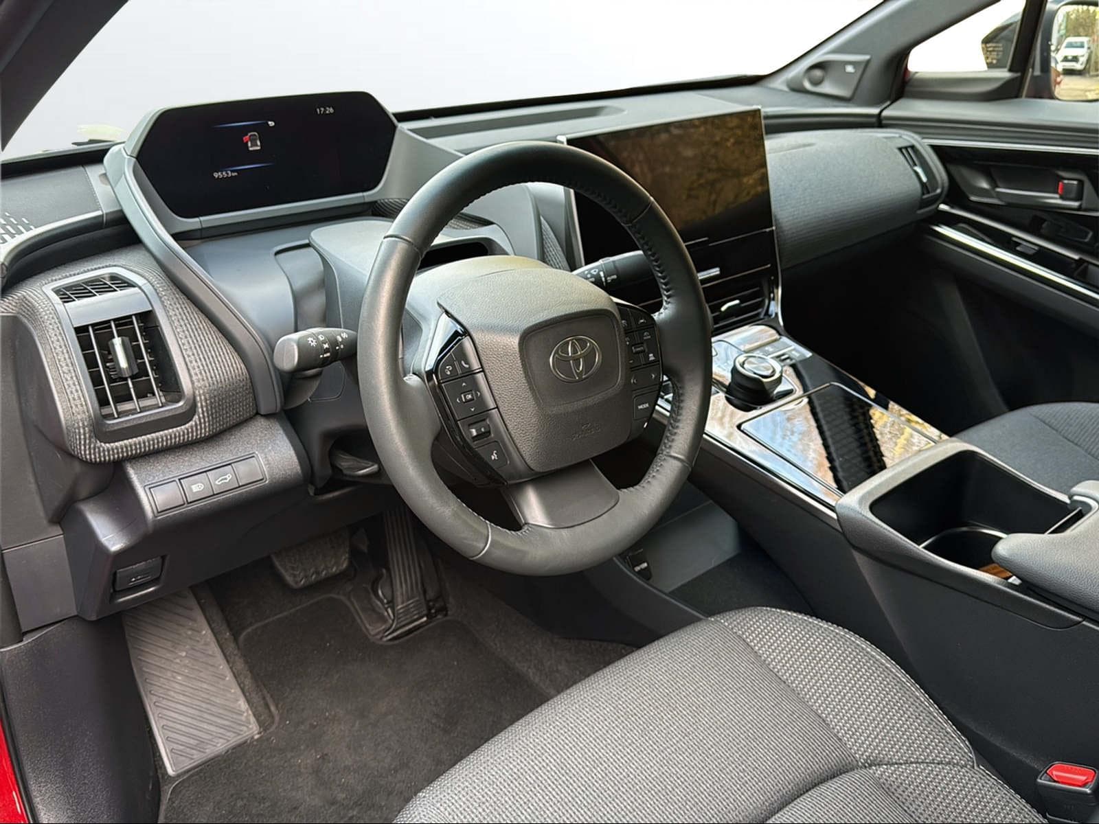 Toyota bZ4X Style AWD - Vorschau 5