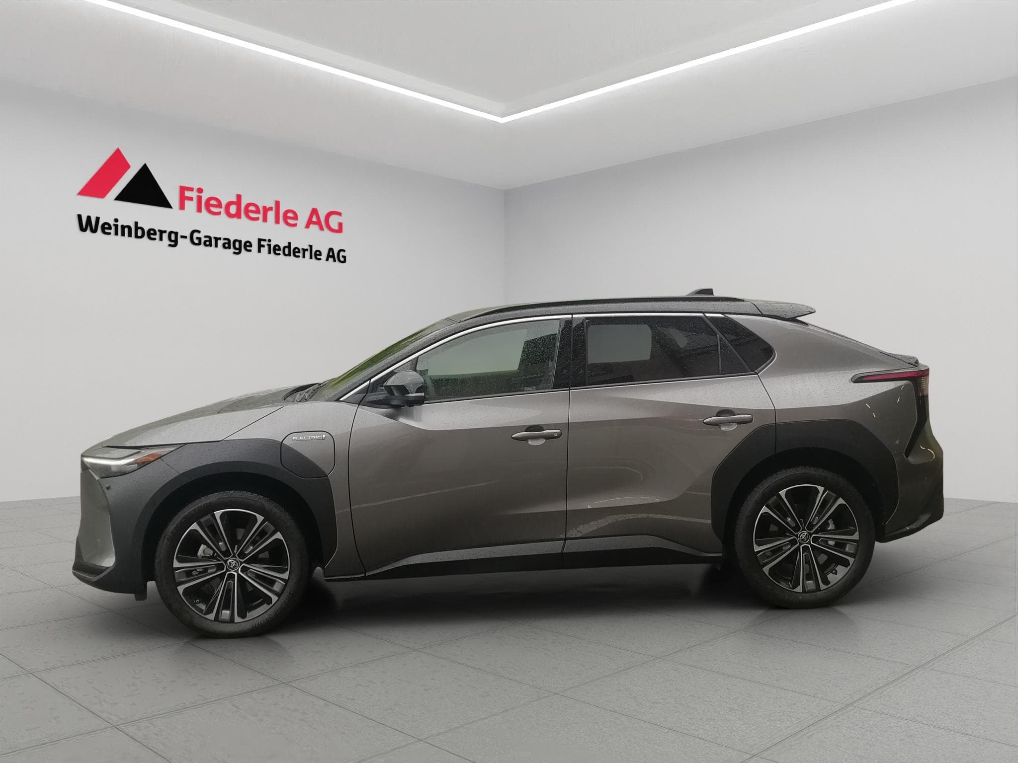 Toyota bZ4X Premium AWD - Vorschau 2