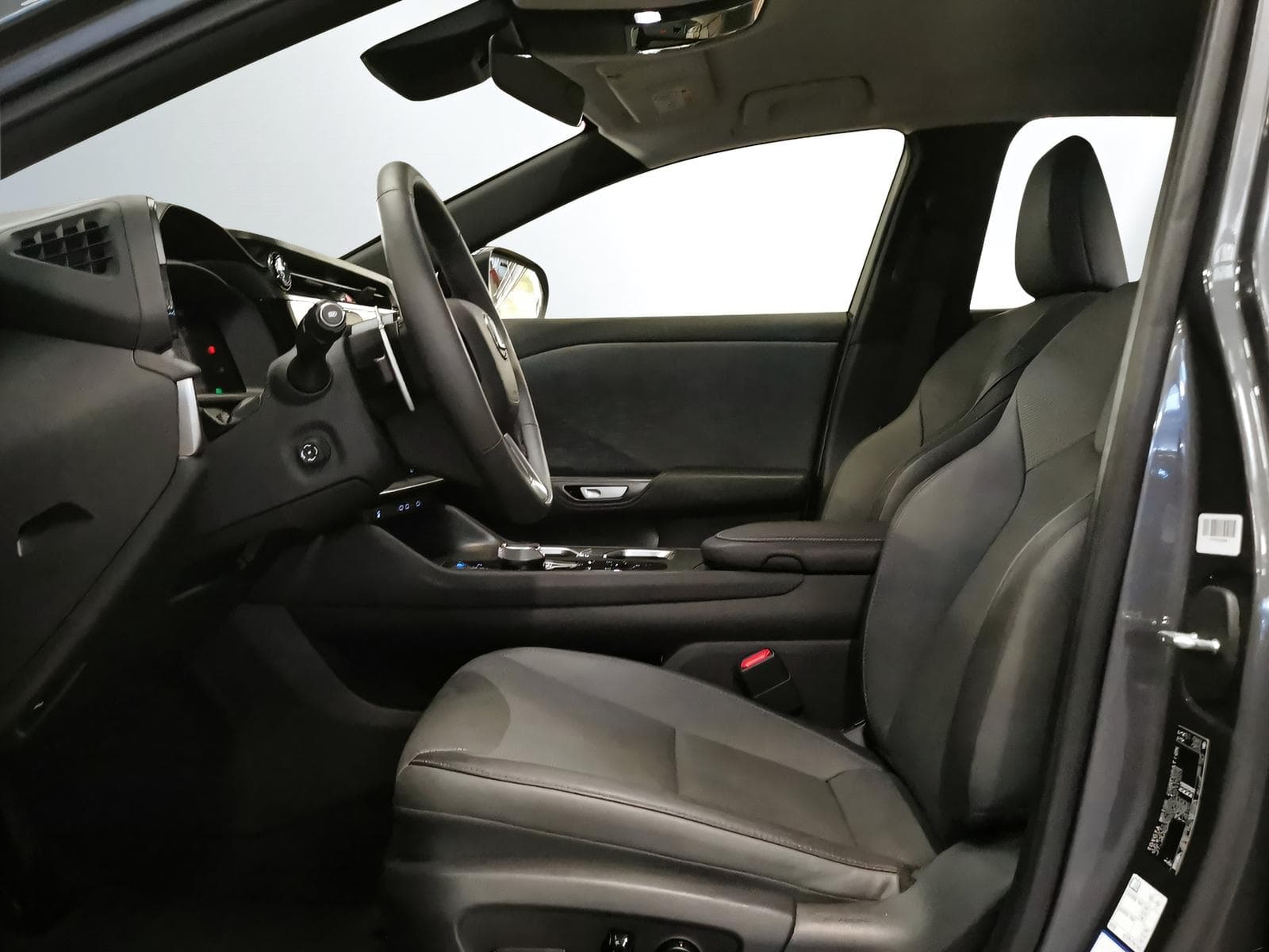 Lexus RZ 450e Comfort - Vorschau 4