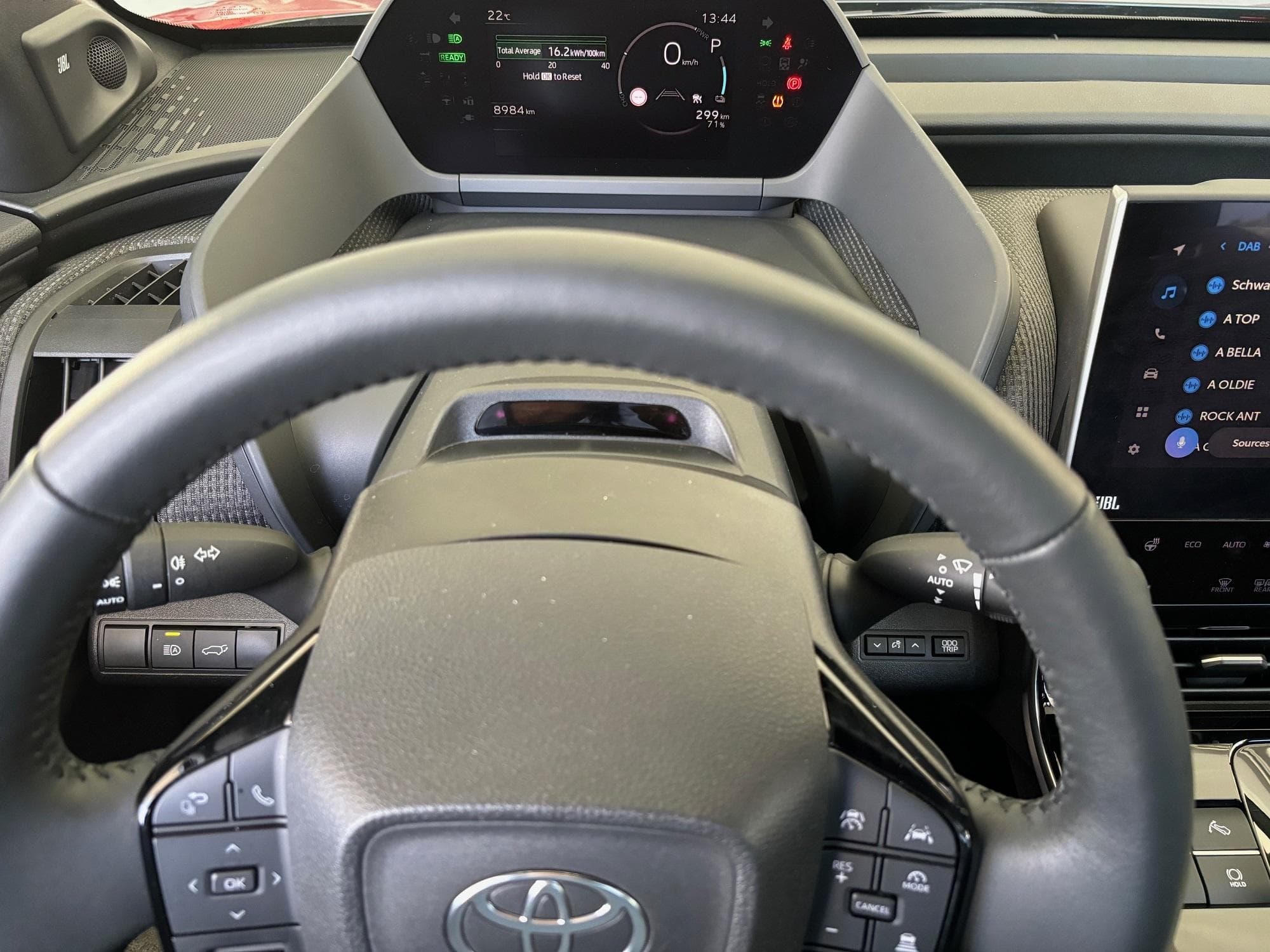 Toyota bZ4X Premium AWD - Vorschau 5