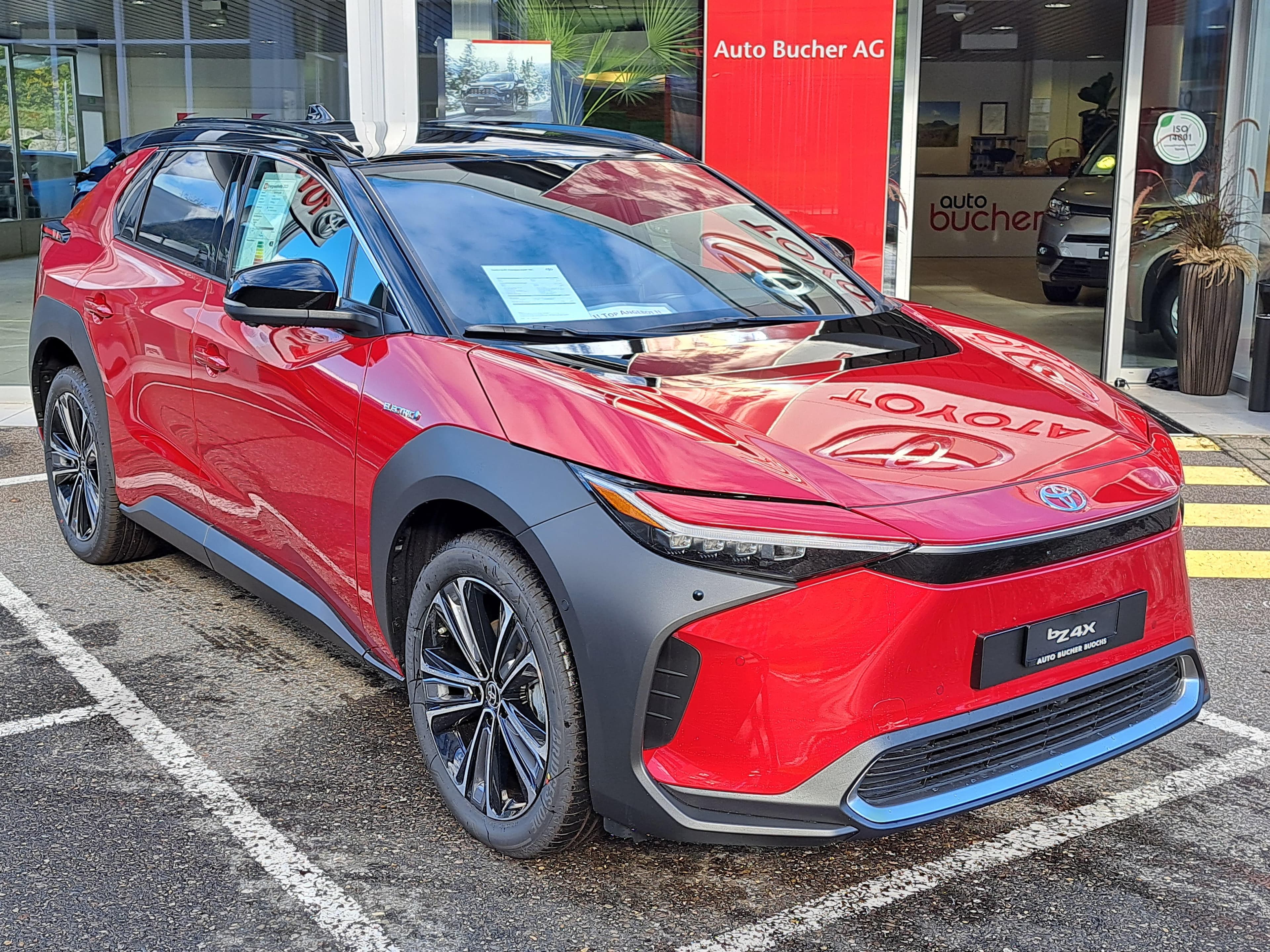 Toyota bZ4X Premium AWD - Vorschau 3