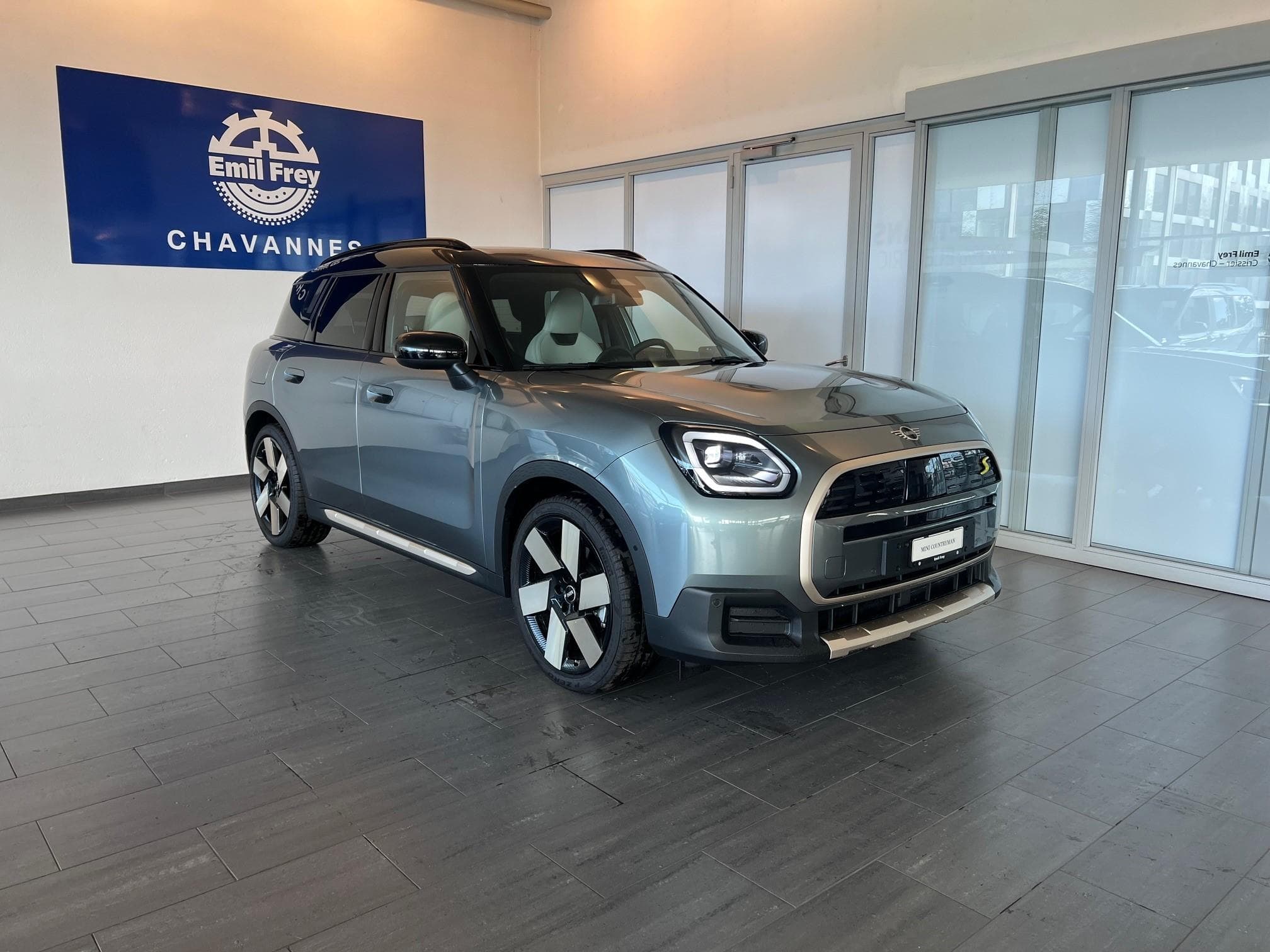 Mini Countryman U25 SE ALL4 - Bild 1