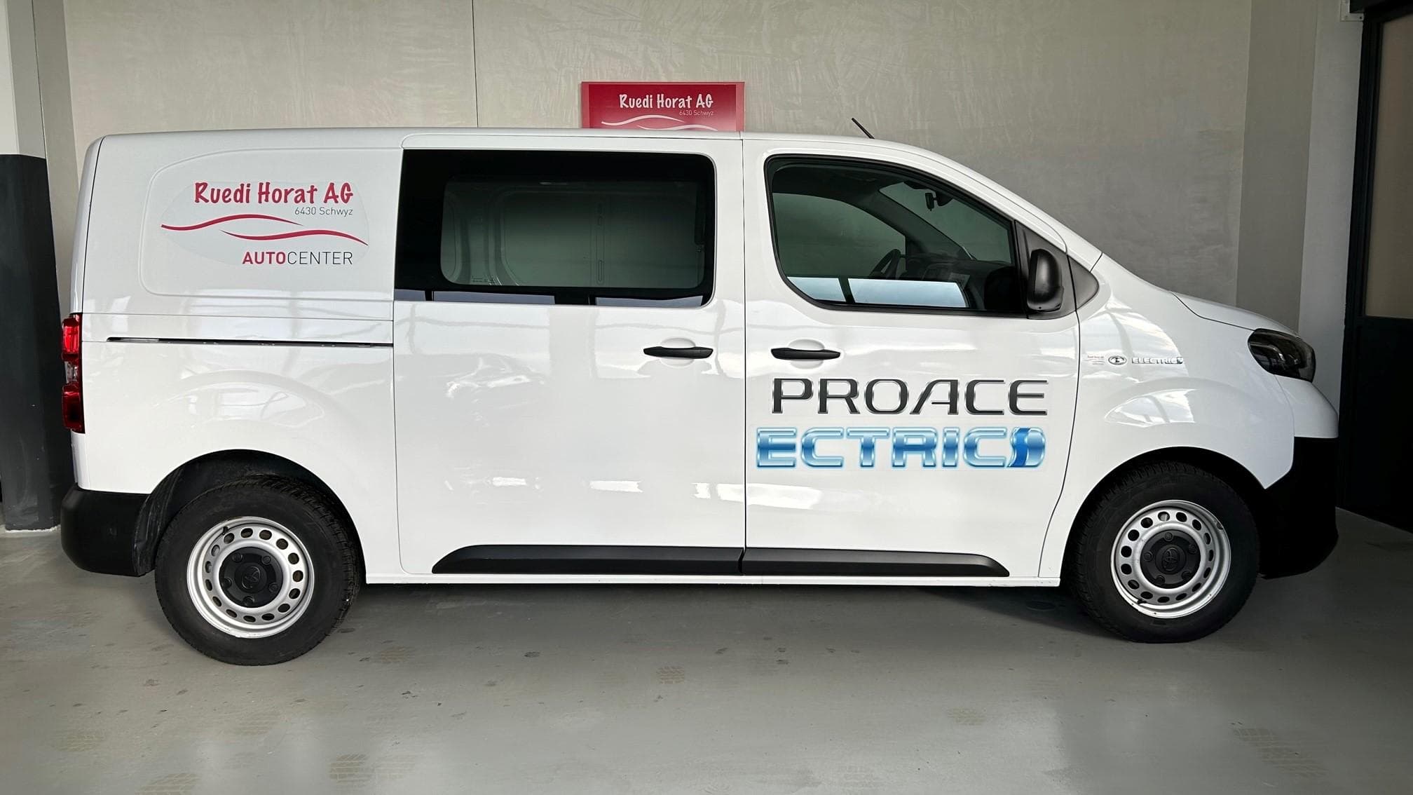 Toyota PROACE Van L1 Heckklappe 50KWh 7kW OBC Active - Vorschau 4