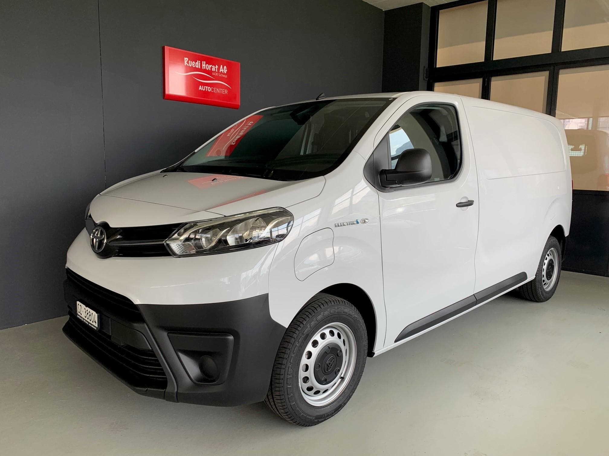 Toyota PROACE Van L1 50KWh Active - Bild 1