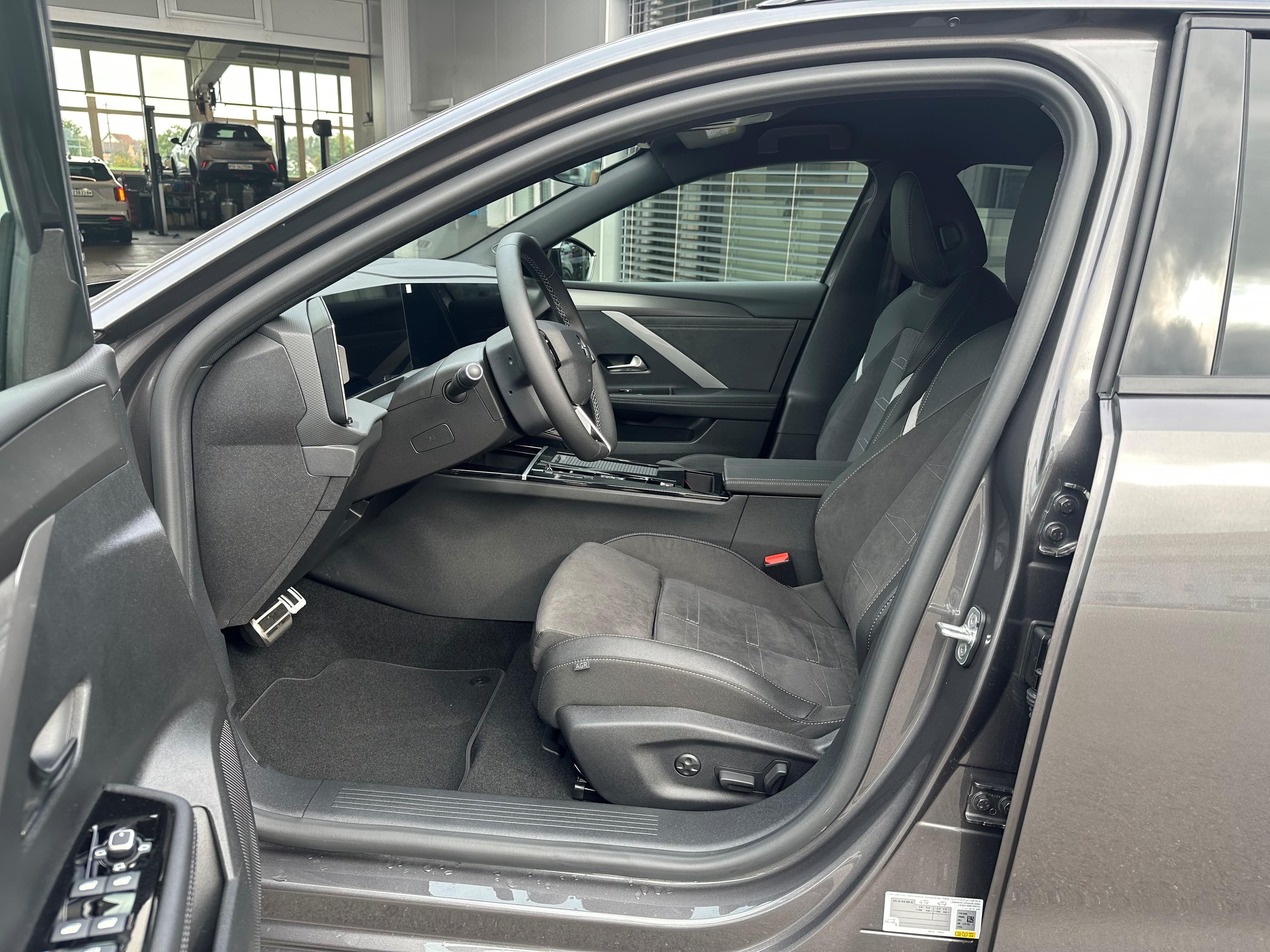 Opel Astra-e Sports Tourer GS - Vorschau 3