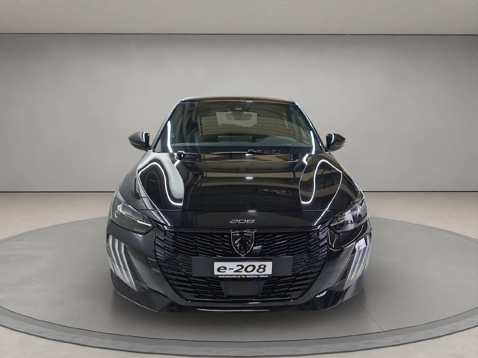 Peugeot E-208 GT - Bild 1