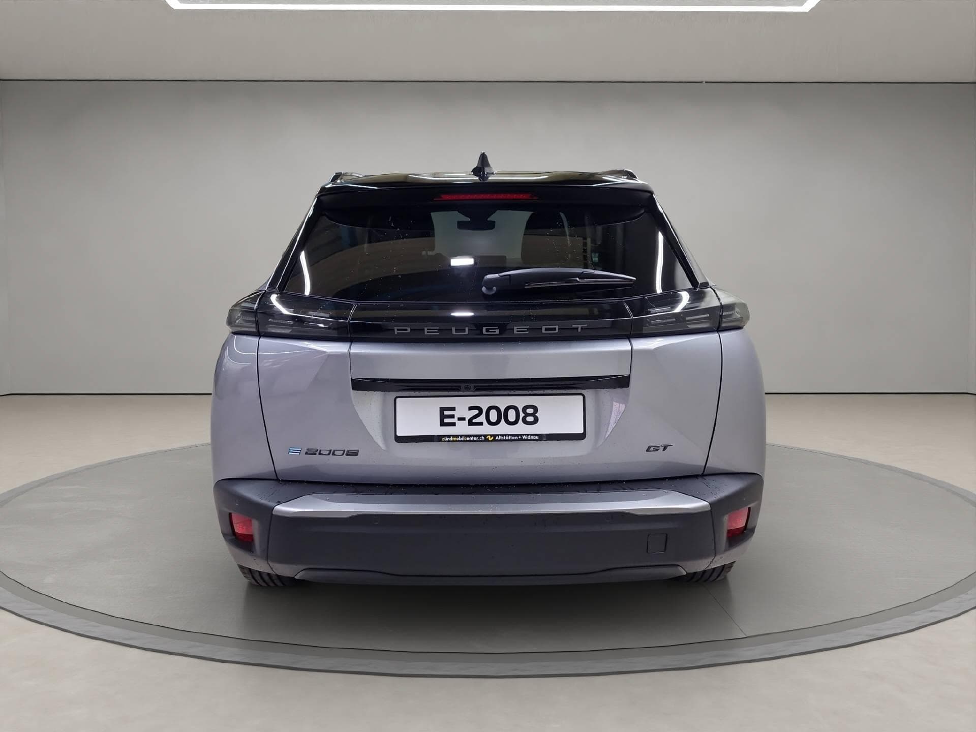 Peugeot E-2008 GT - Vorschau 4