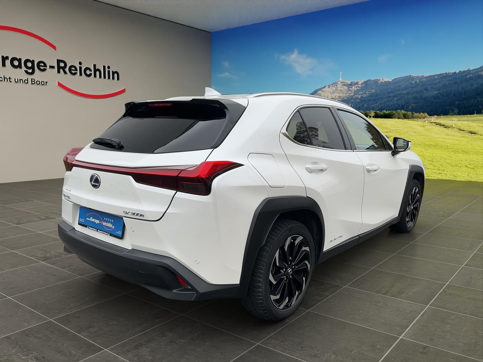 Lexus UX 300e Excellence elektrisch 54,3 kWh - Vorschau 5