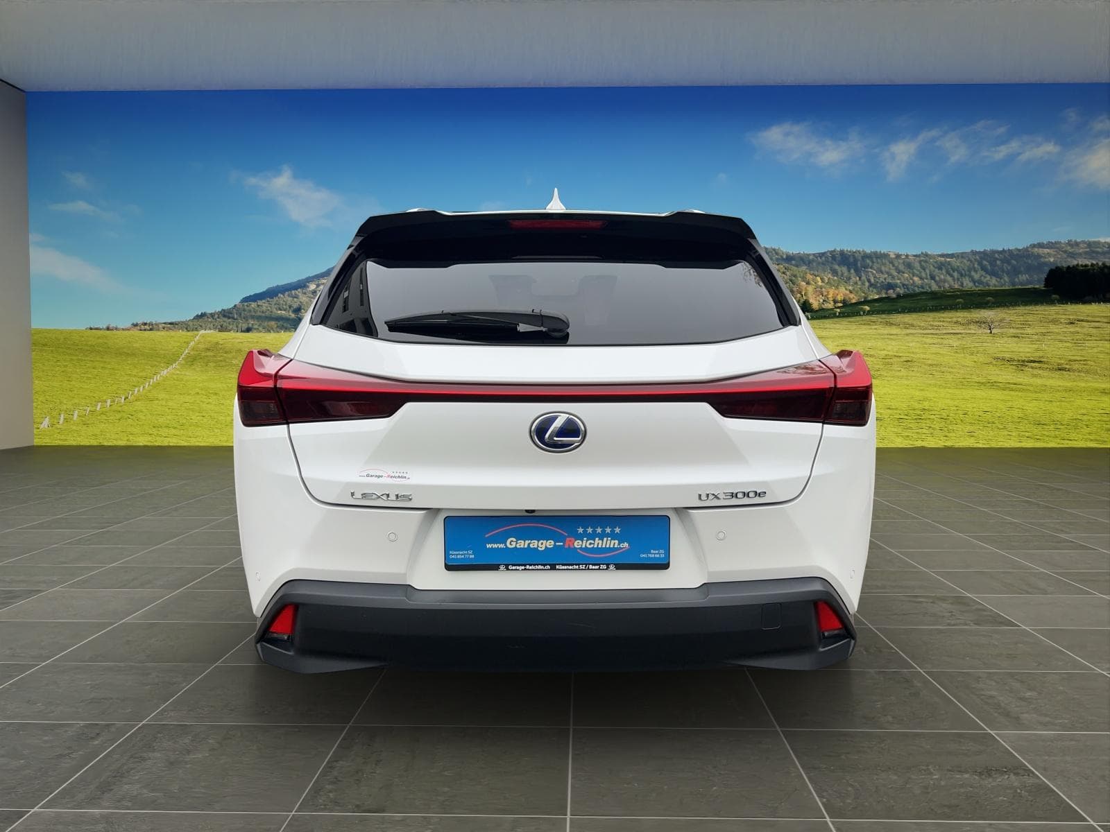 Lexus UX 300e Excellence elektrisch 54,3 kWh - Vorschau 4