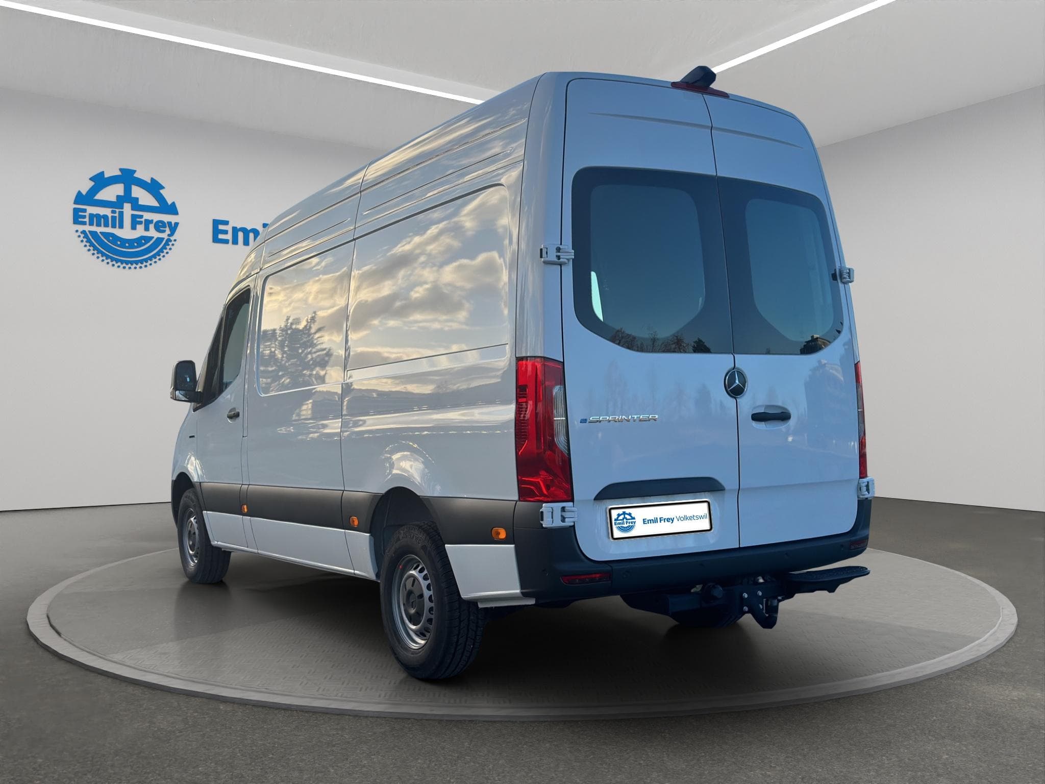 Mercedes-Benz eSprinter 320 PRO Kaw. 3665 S 81 kWh - Vorschau 3