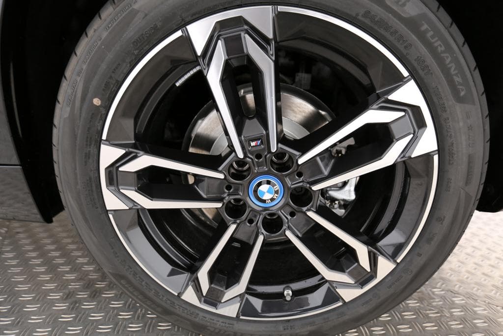 BMW iX2 20 eDrive - Vorschau 3