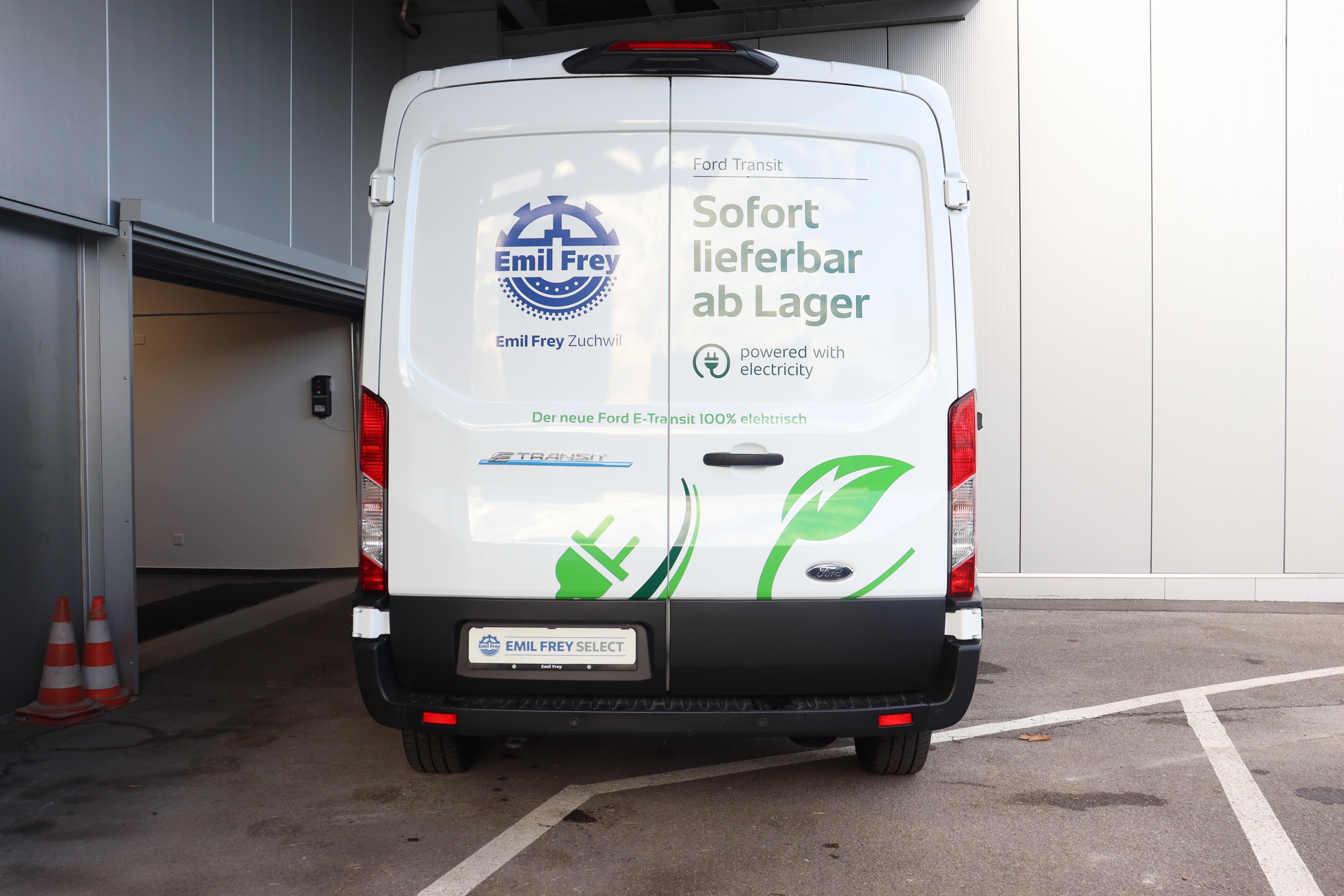 Ford E-Transit Van 350 L2H2 68kWh Trend - Vorschau 4