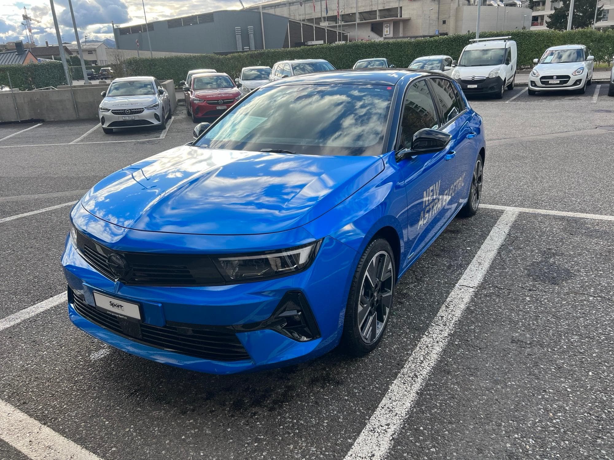 Opel Astra-e Swiss Plus - Vorschau 3