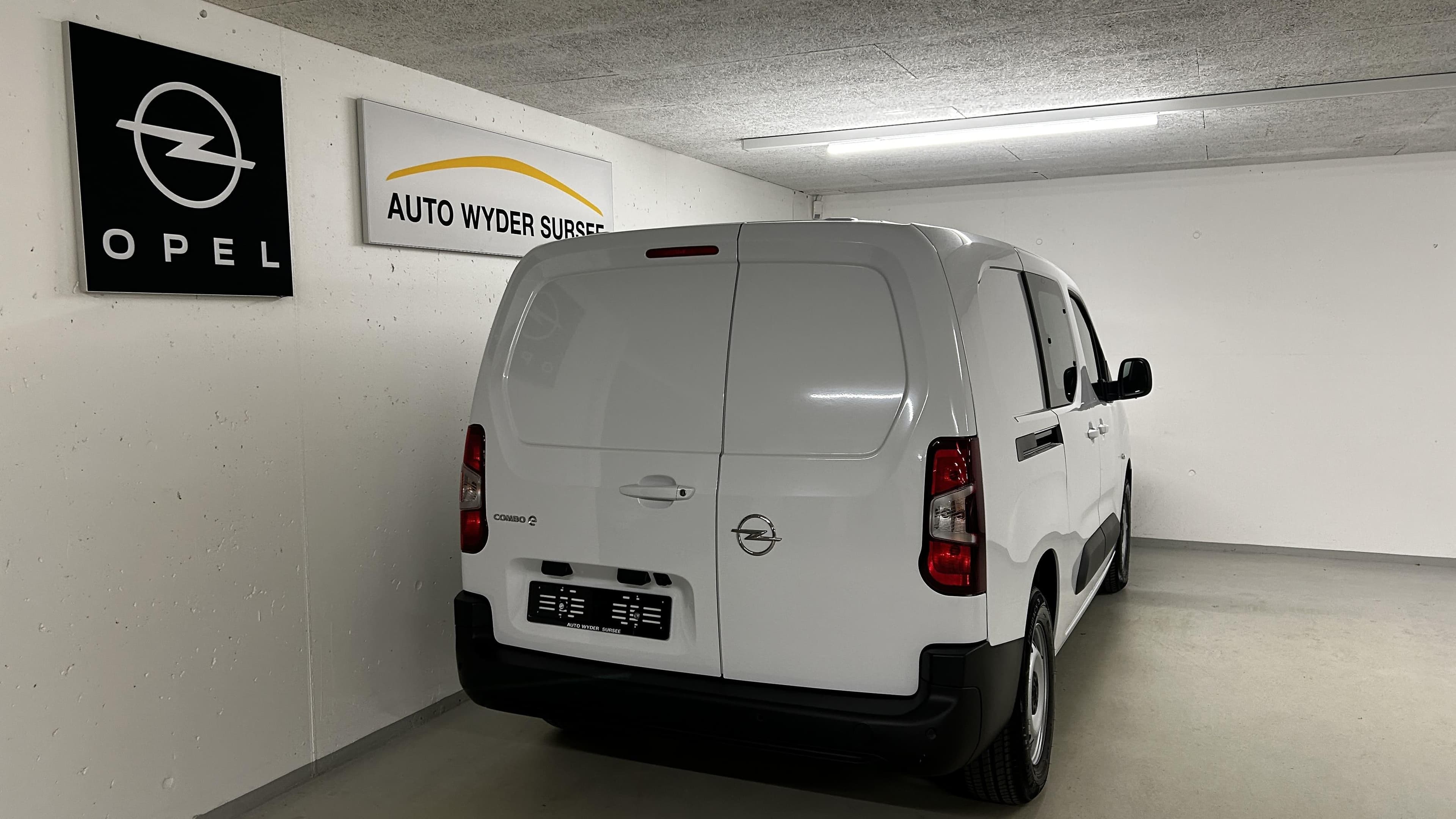 Opel Combo-e Cargo 2.4 t XL Electric - Vorschau 5