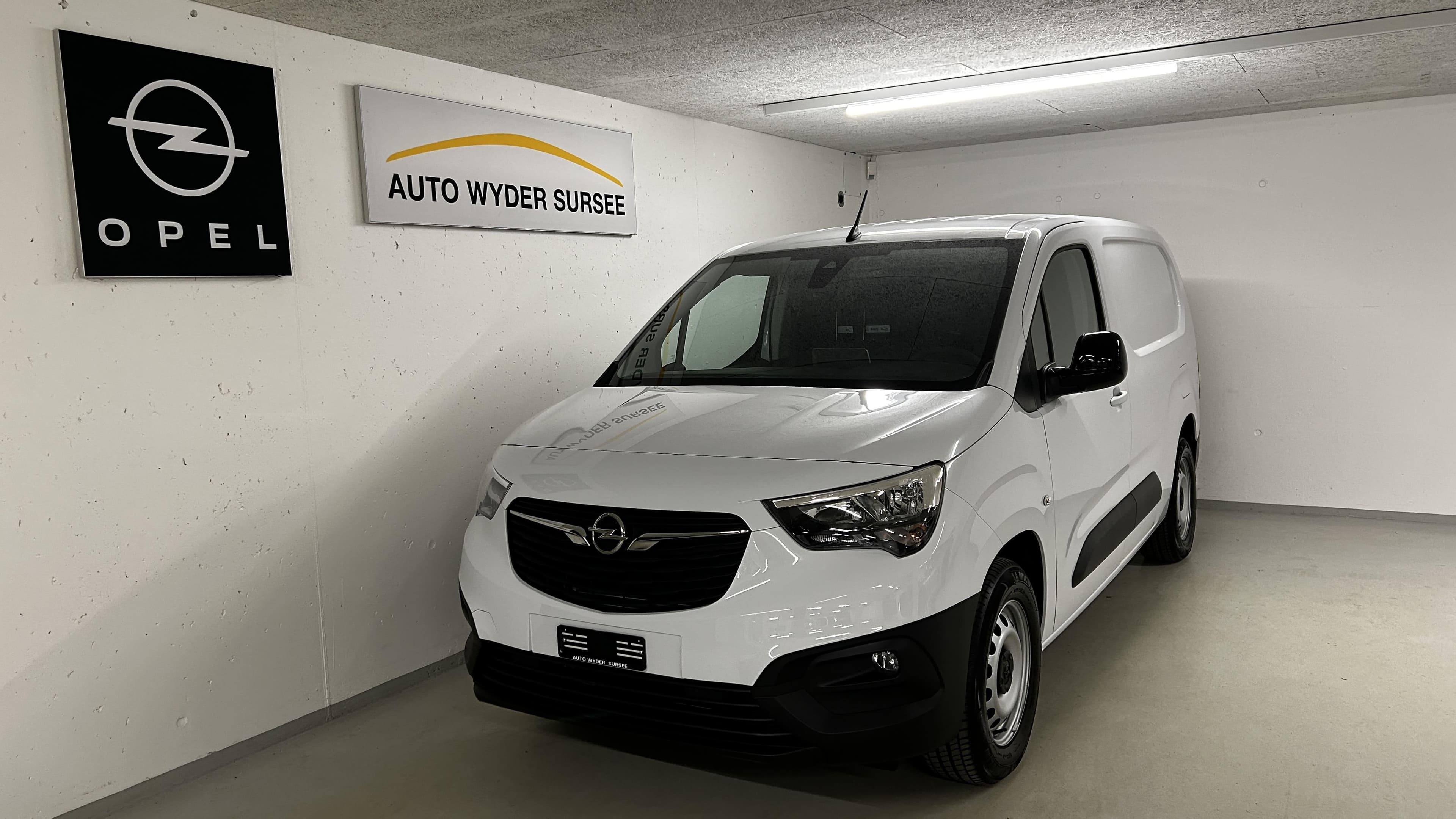 Opel Combo-e Cargo 2.4 t XL Electric - Vorschau 2