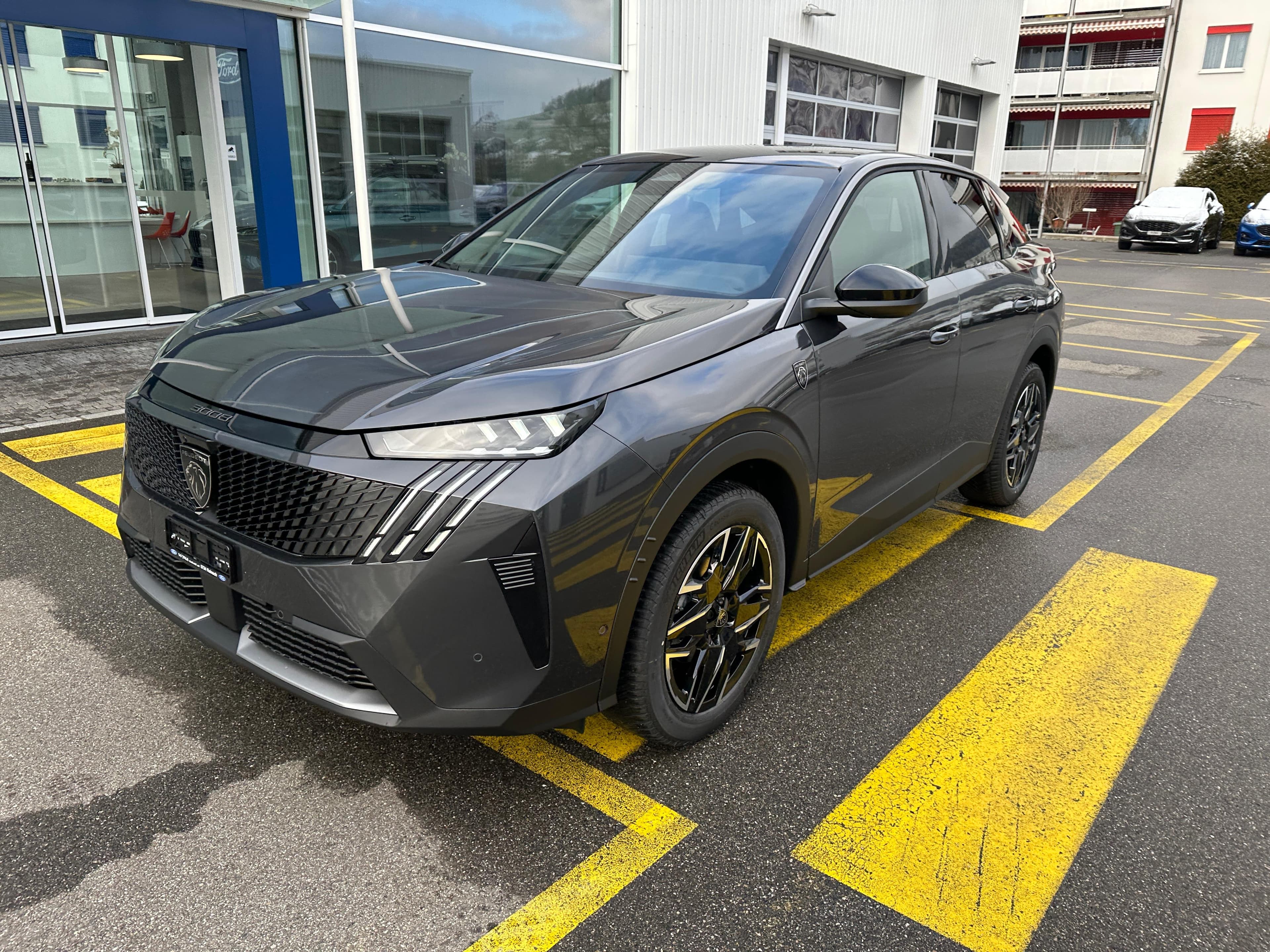 Peugeot 3008 e-GT - Vorschau 5