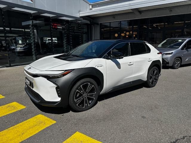 Toyota bZ4X Premium AWD - Bild 1