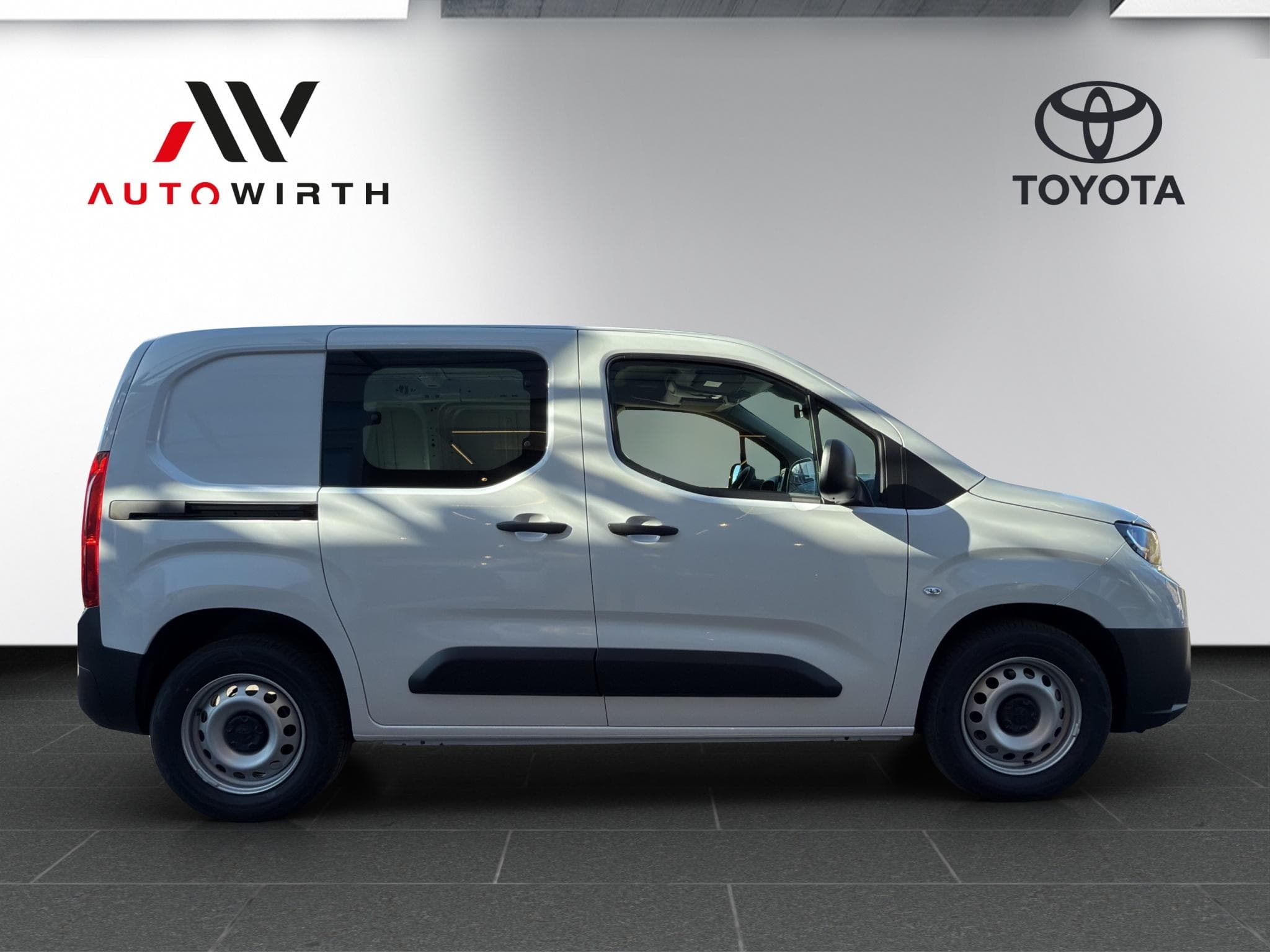 Toyota PROACE CITY Van L1 52KWh Active - Vorschau 4