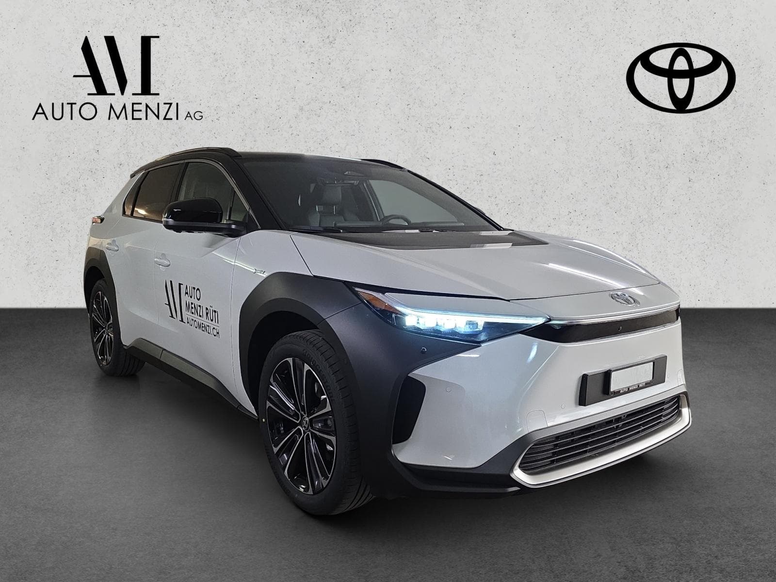 Toyota bZ4X Premium AWD - Bild 1