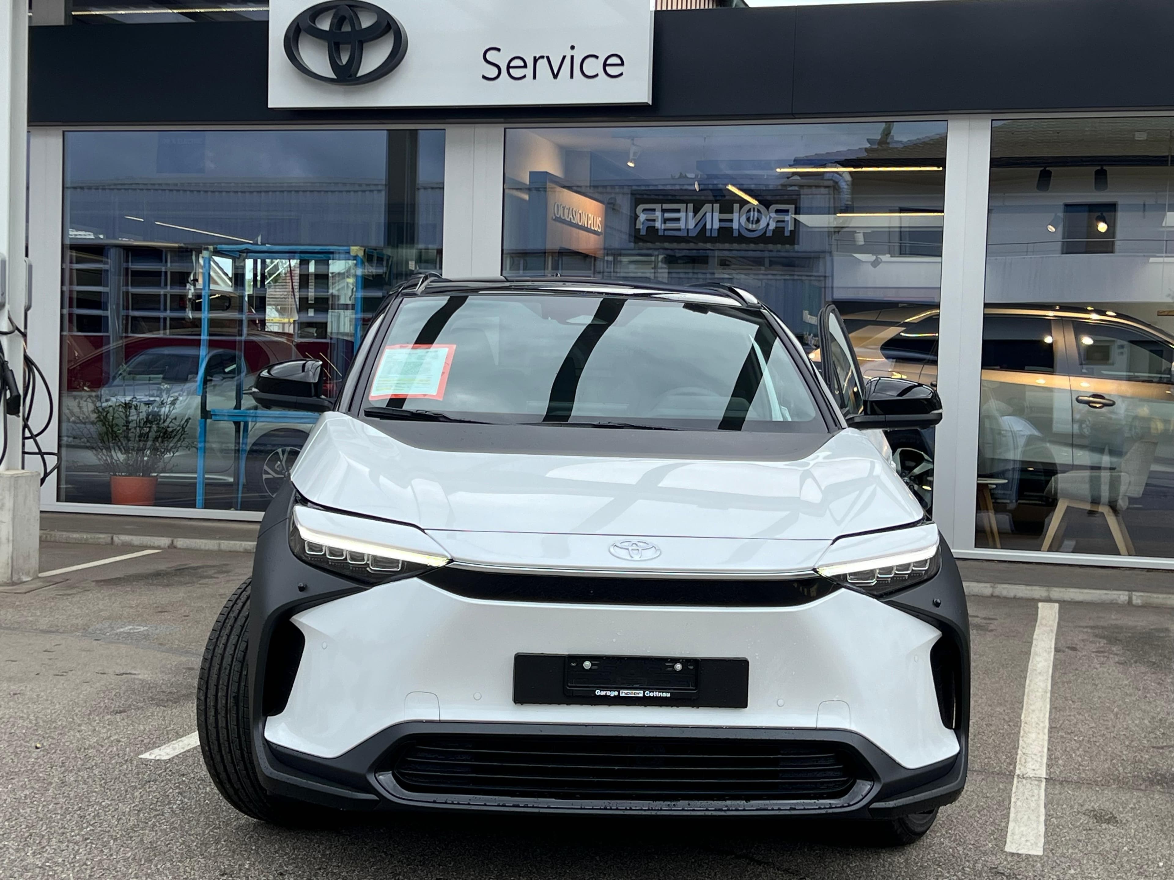 Toyota bZ4X Style AWD - Vorschau 4