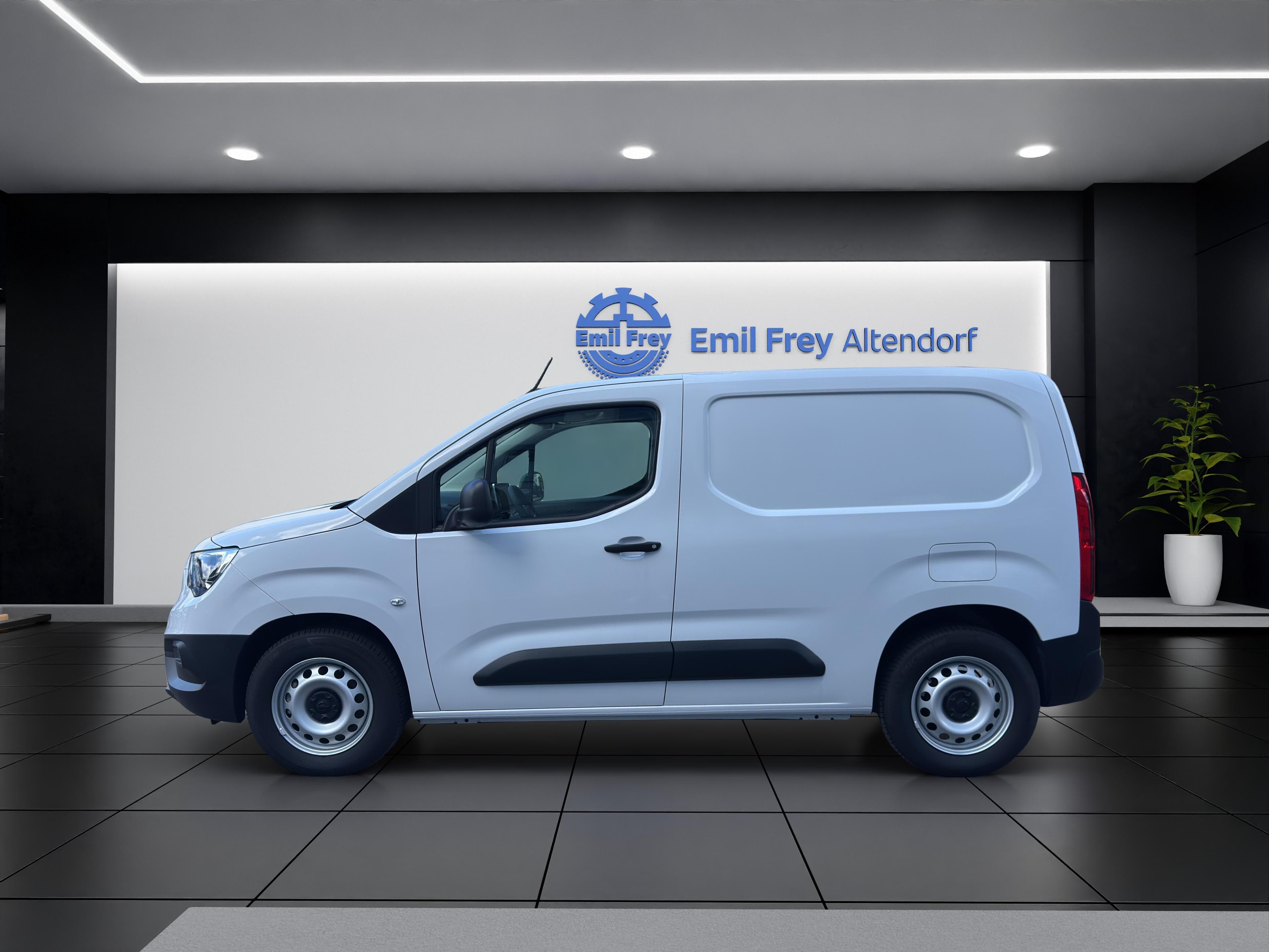 Opel Combo-e Cargo 2.4 t Electric + - Vorschau 3
