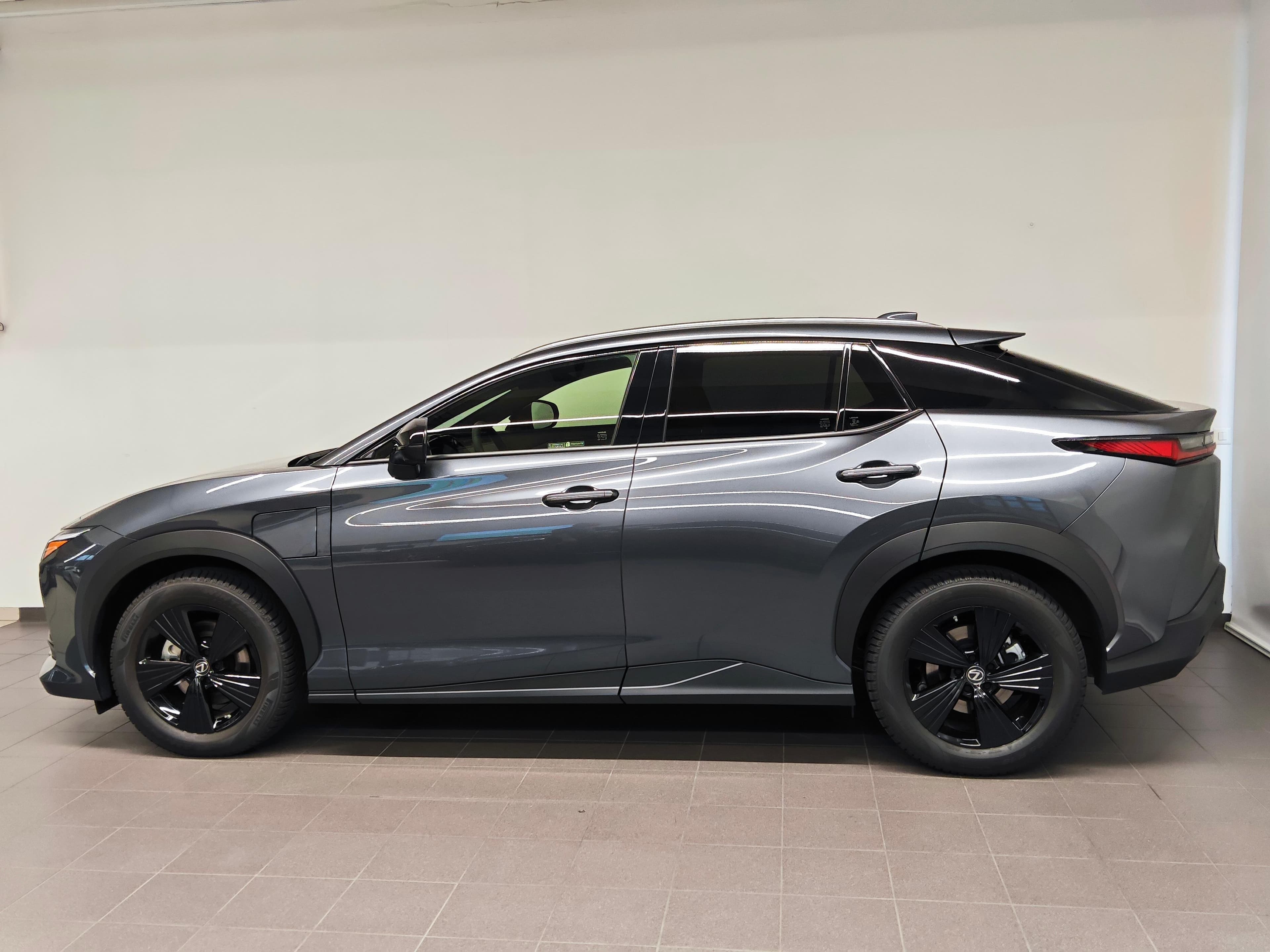Lexus RZ 450e Comfort - Ruote invernali incluse - Vorschau 3