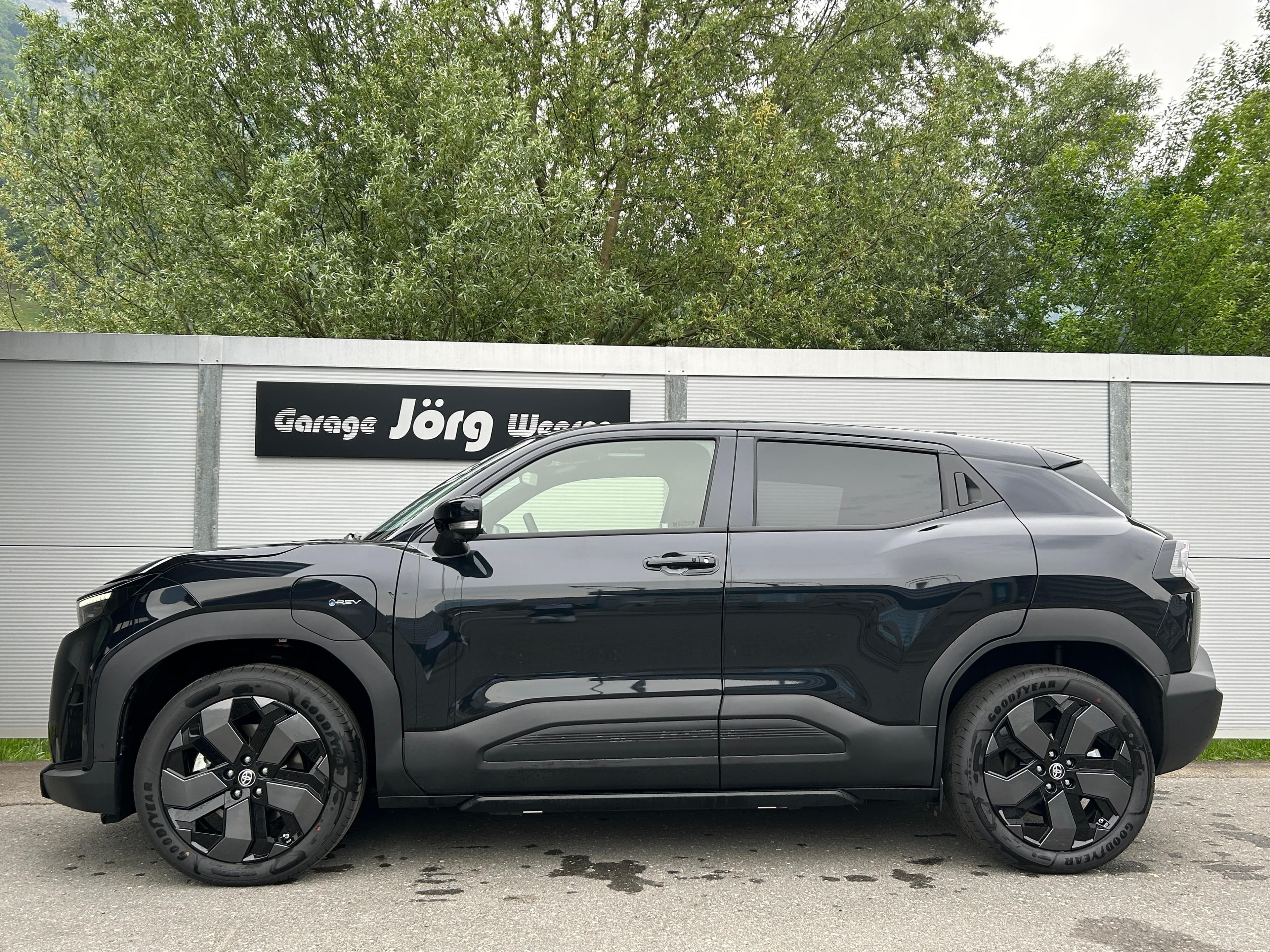Toyota Urban Cruiser Premium AWD - Vorschau 3