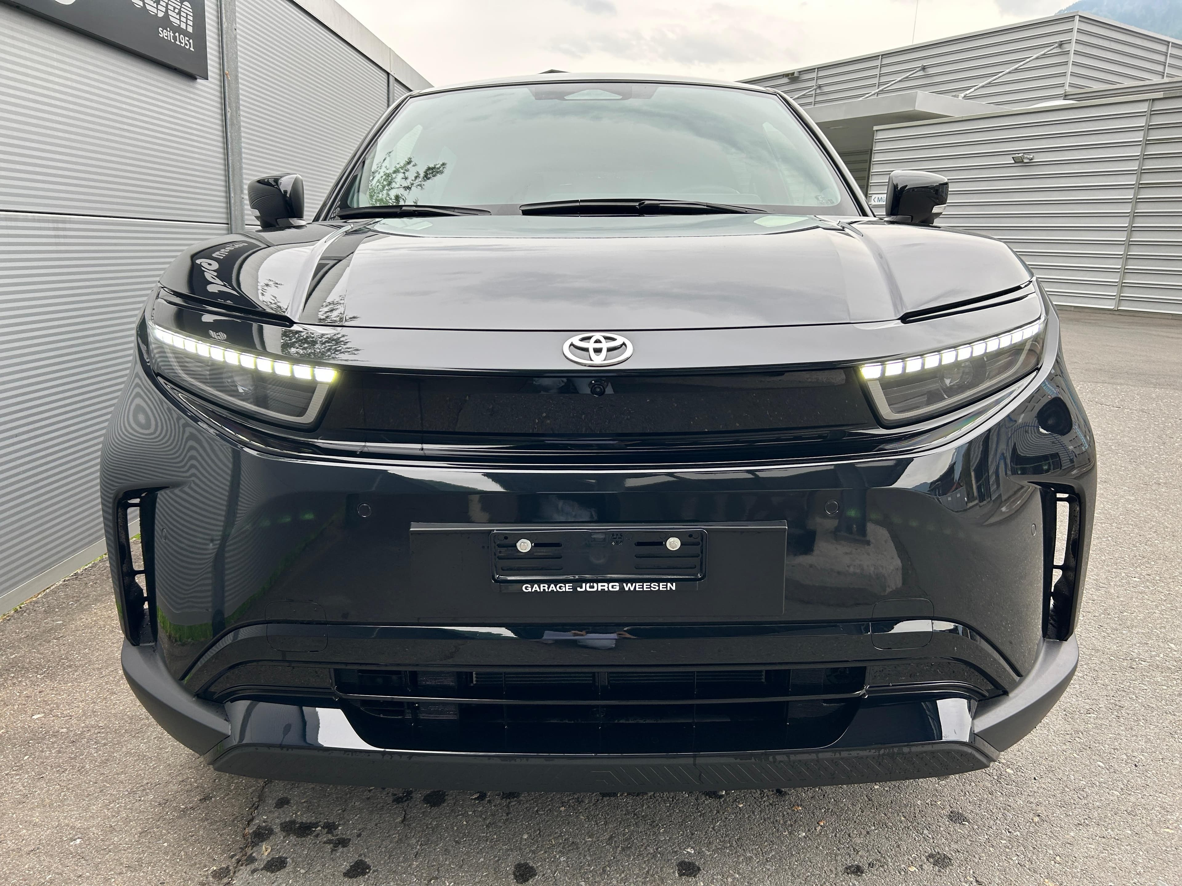 Toyota Urban Cruiser Premium AWD - Vorschau 2