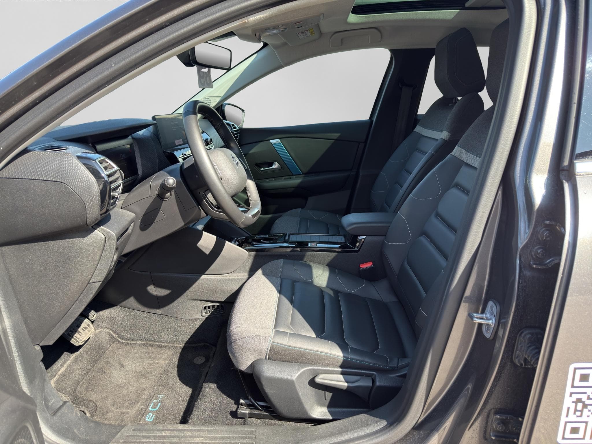Citroën e-C4 X Shine - Vorschau 2