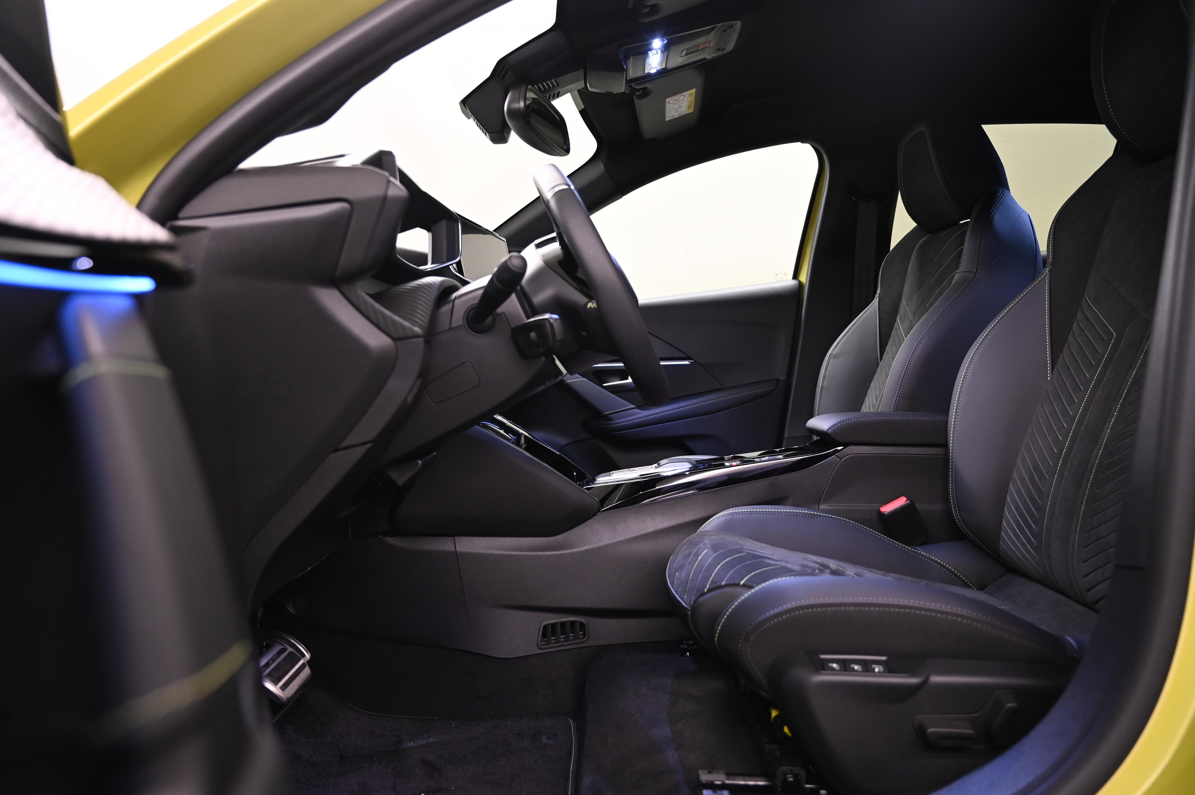 Peugeot 208 e-GT - Vorschau 5