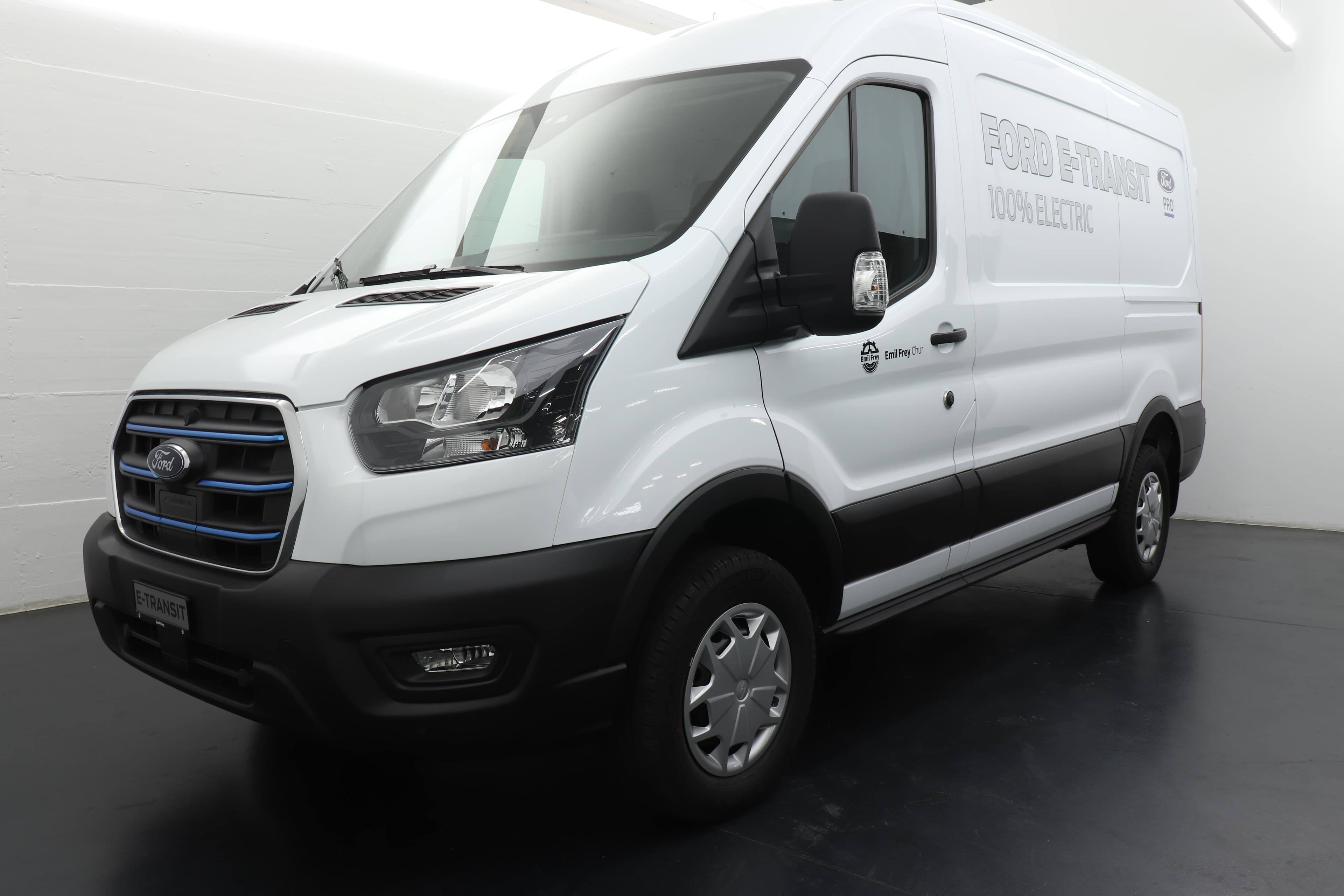 Ford E-Transit Van 350 L2H2 68kWh Trend