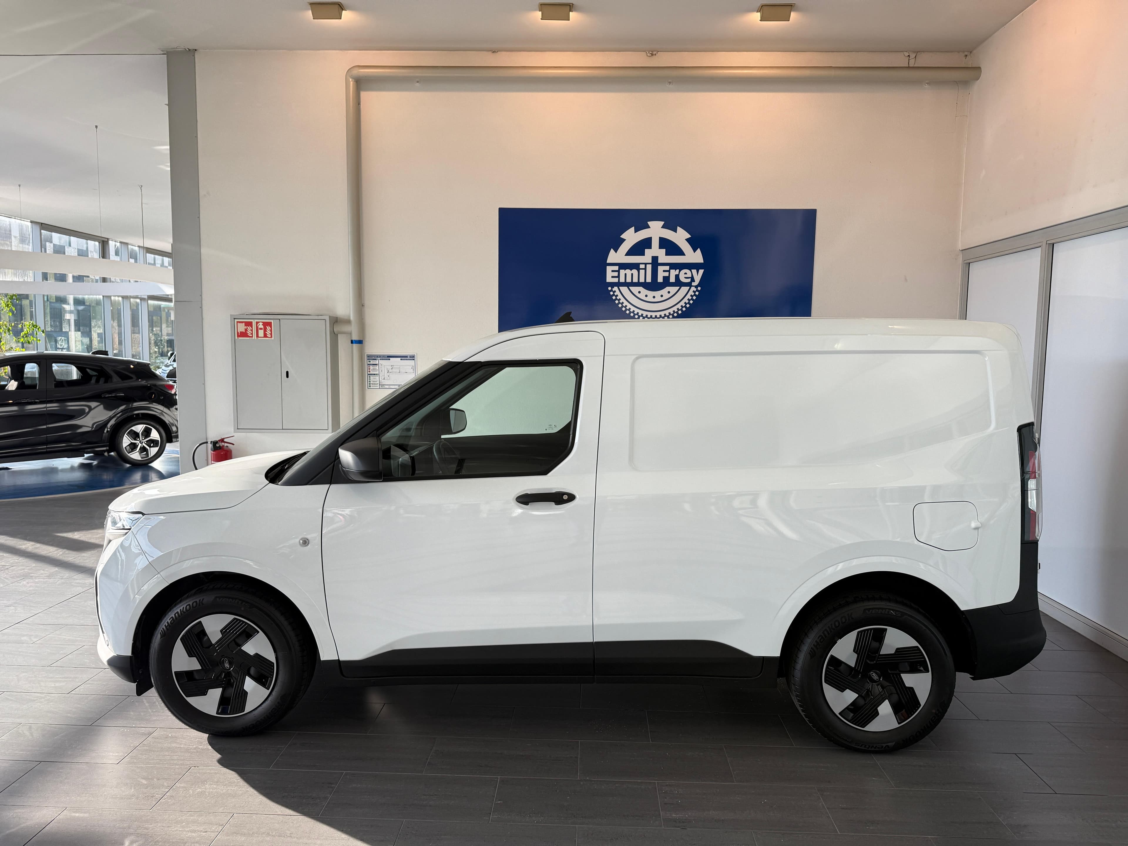 Ford E-Transit Courier Van Trend - Vorschau 2