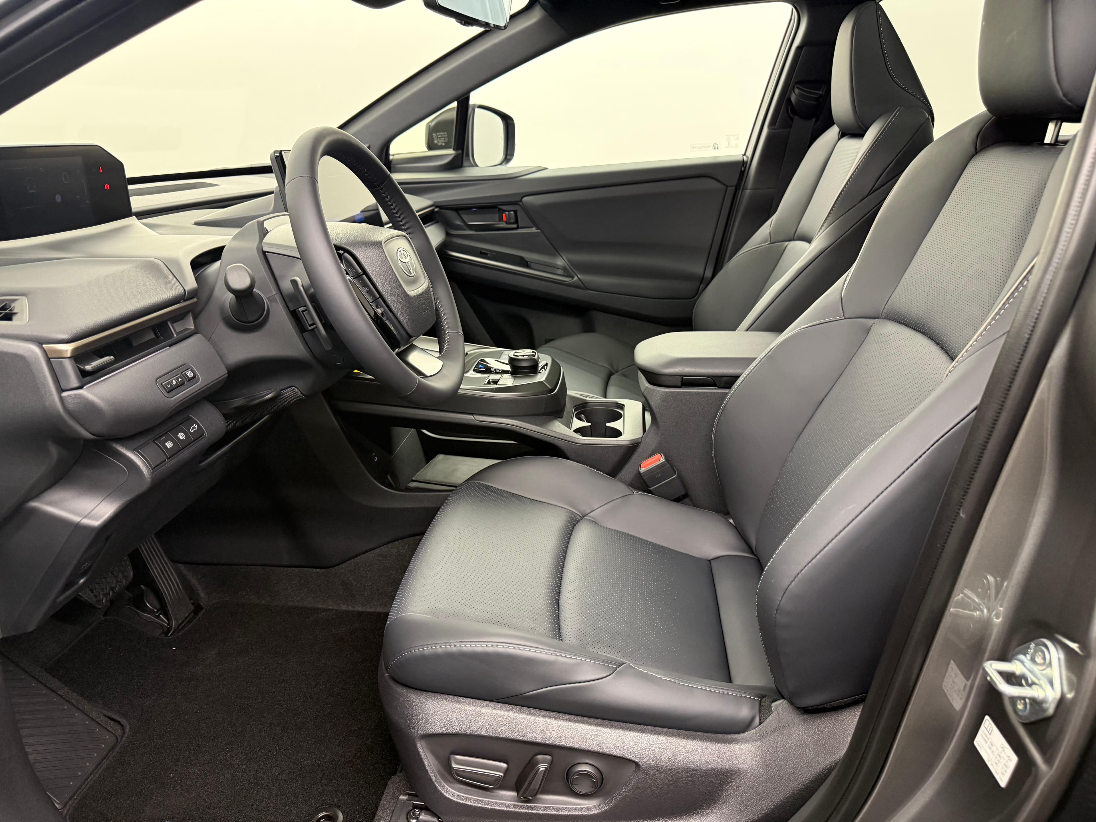 Toyota bZ4X Premium AWD - Vorschau 5