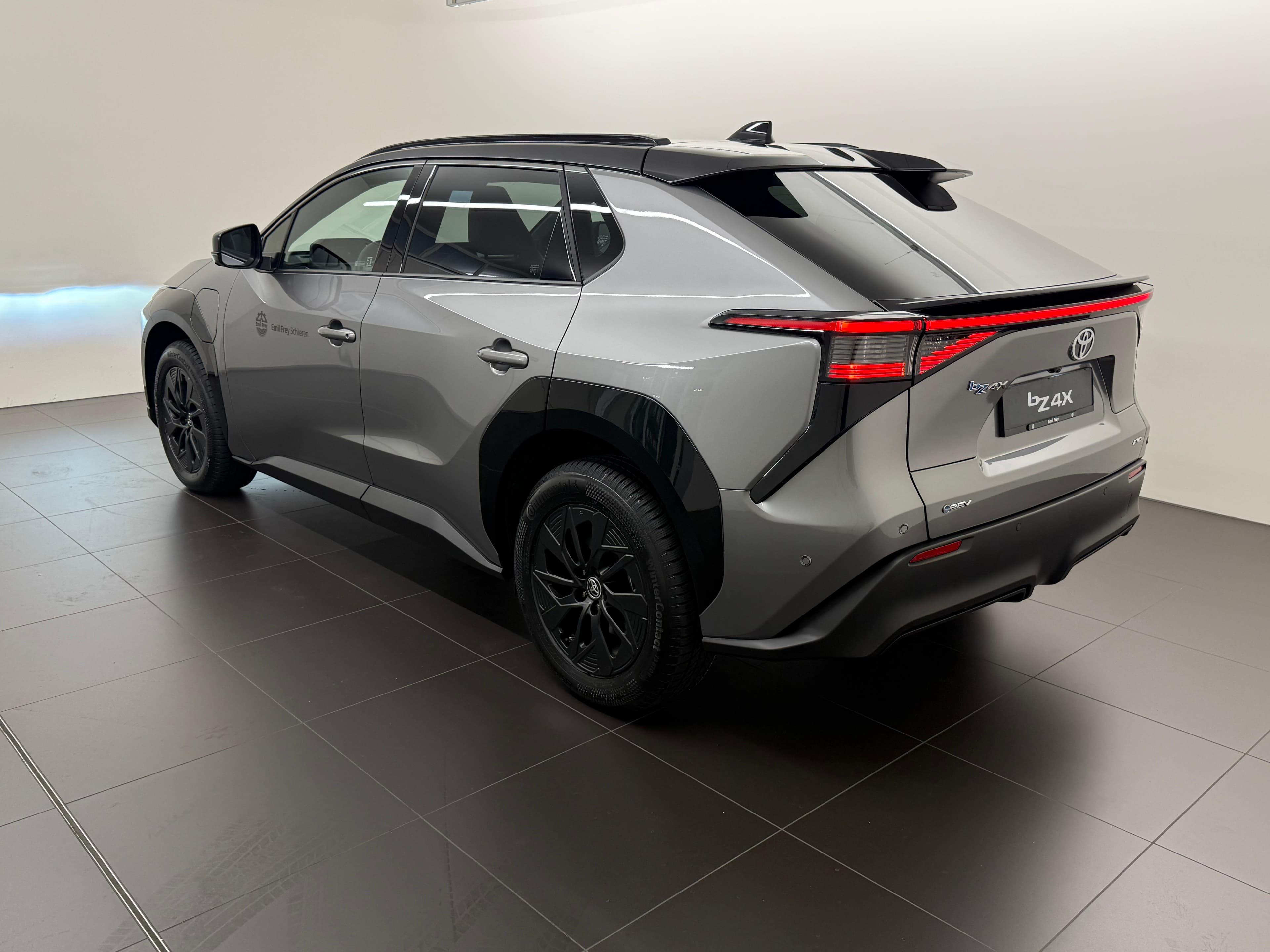 Toyota bZ4X Premium AWD - Vorschau 4