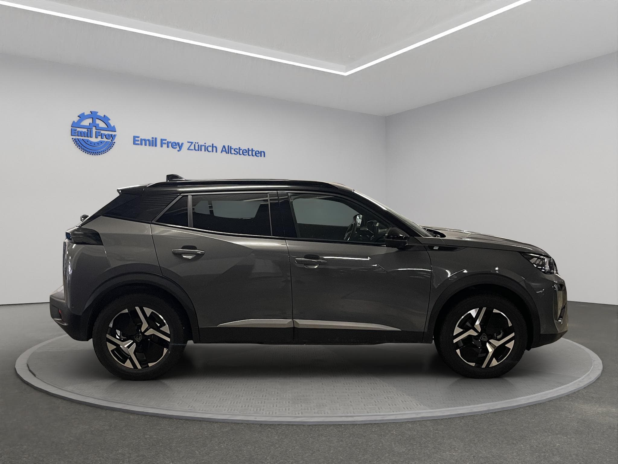 Peugeot 2008 e-GT - Vorschau 4