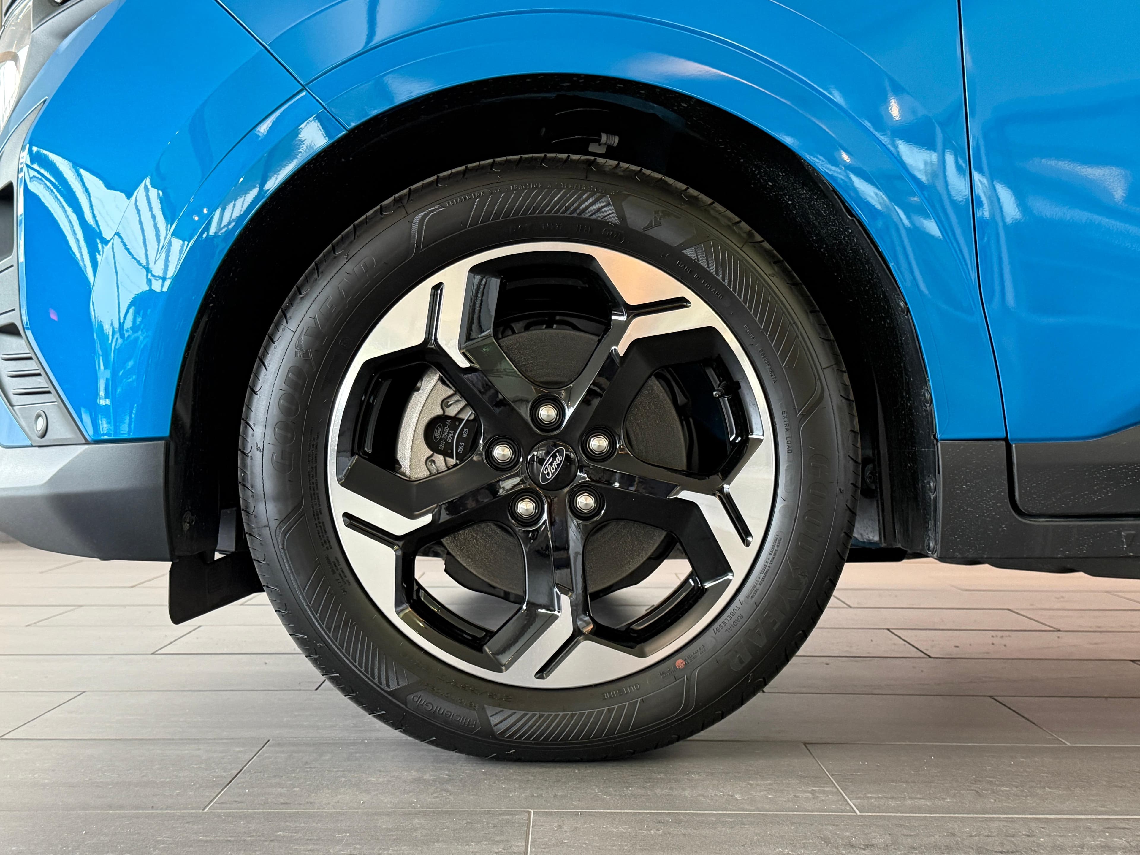 Ford E-Tourneo Courier Active - Vorschau 4